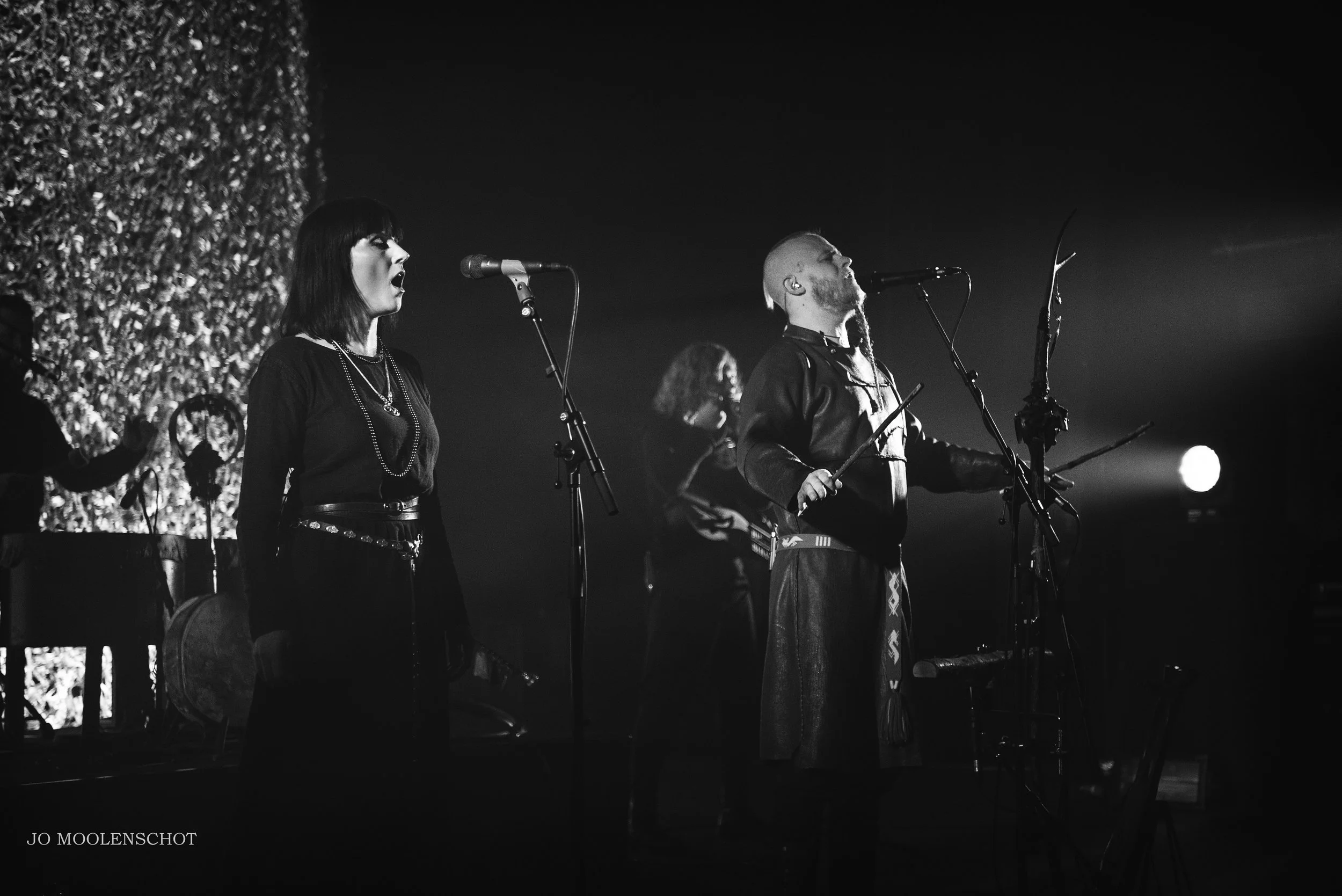 Warduna Live at Shepherds Bush Empire London by Jo Moolenschot14.jpg