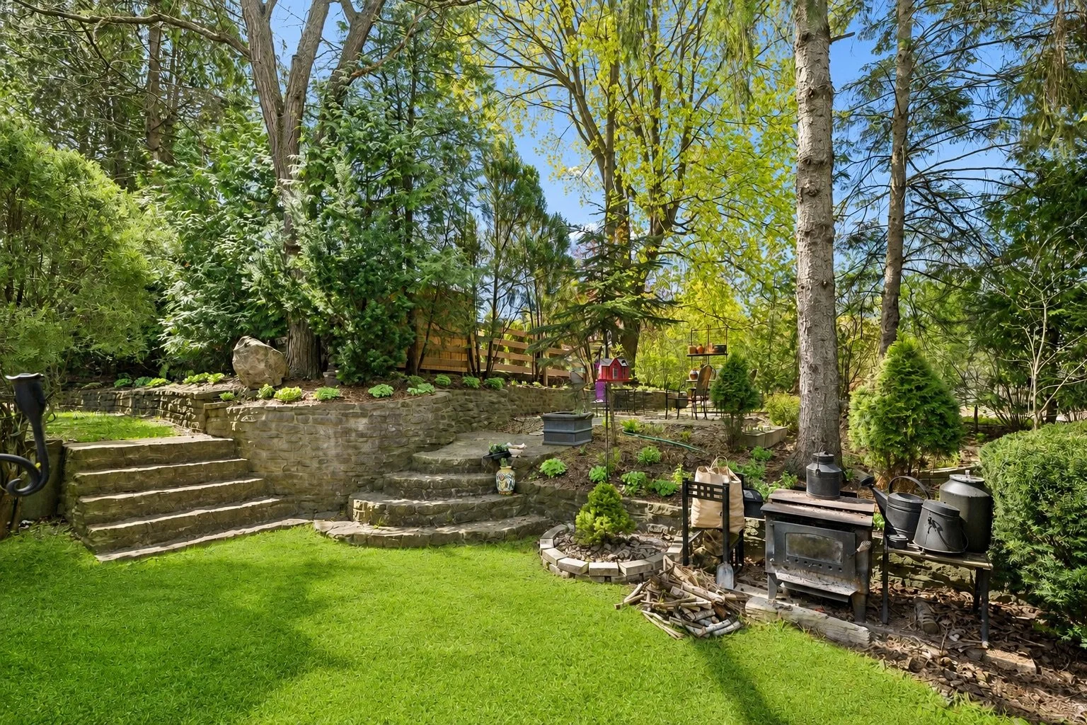 Backyard 2.jpeg