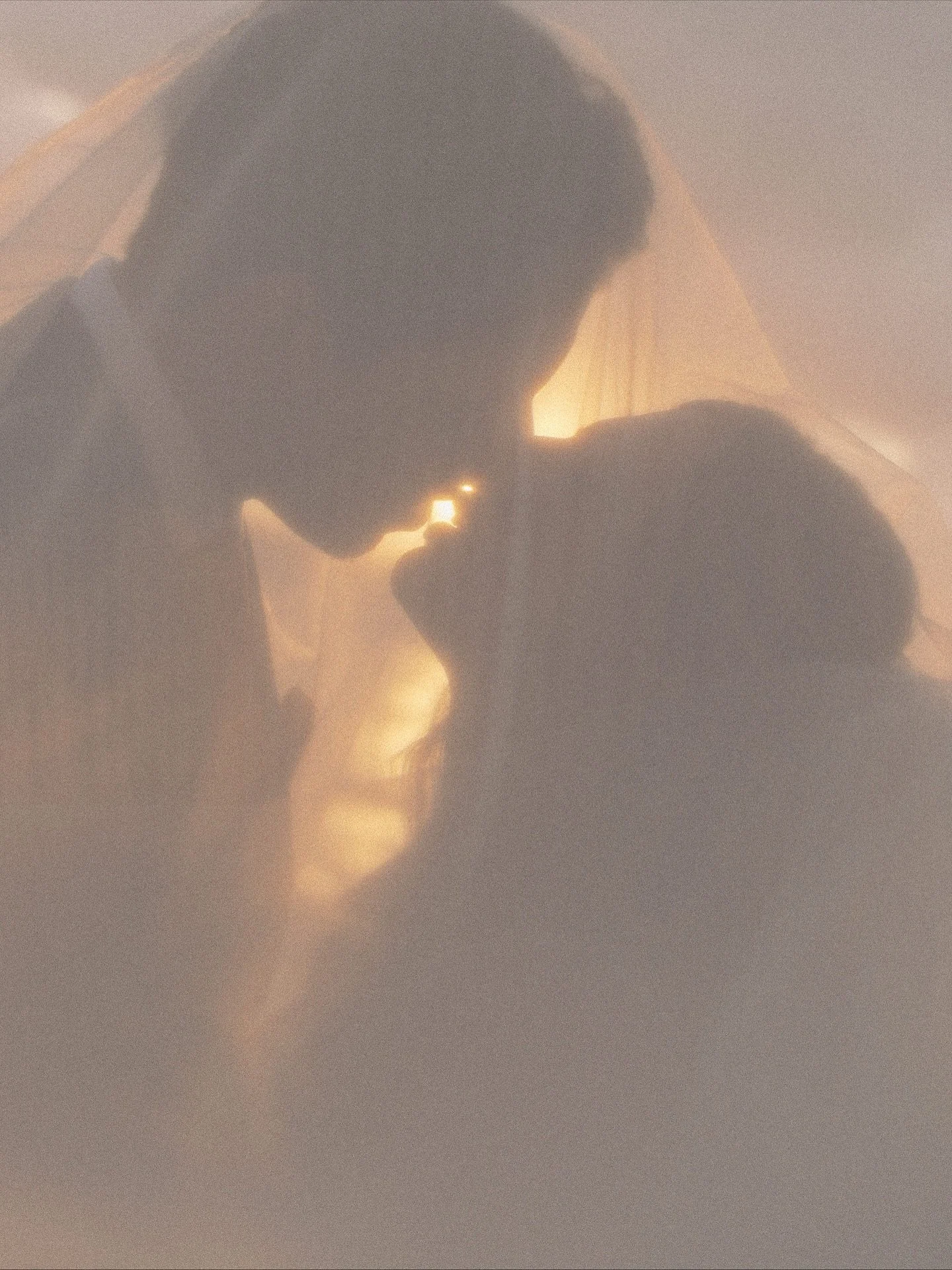 Veil stories - Part 1
.
.
.
.
.
.
.
Photo: @fotokarlien 
Venue: Punta Sur
Makeup : @geni_makeup 
Hair: @saratamargo.makeupandhair 
Extensions: @studiobesalon_anthonyr @studiobesalon_madelyno 
Lash extensions: @lashandbloom.with.aspen 
Dress: @whiteiv