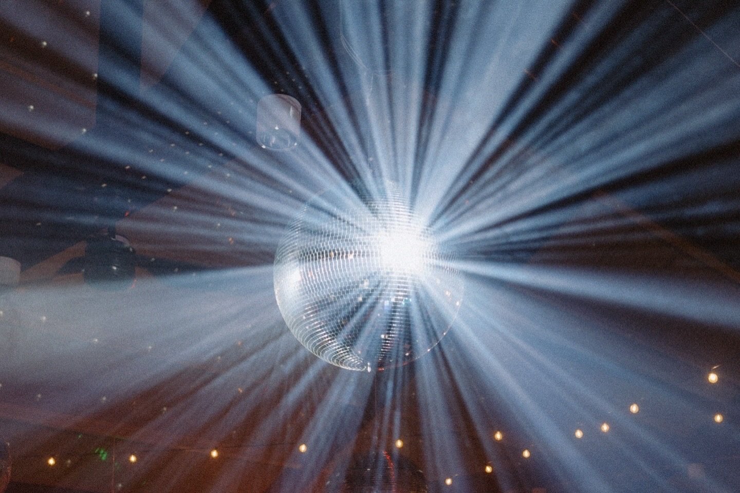 Wedding bookings are filling up fast for 2026 and I only have a few spots available! Get in touch to get more info and/or to secure your date. 
.
.
.
.
.
.
.
.
.
.
.
.
[ Candid moments of a bride and groom enjoying their wedding day. Documented by a 