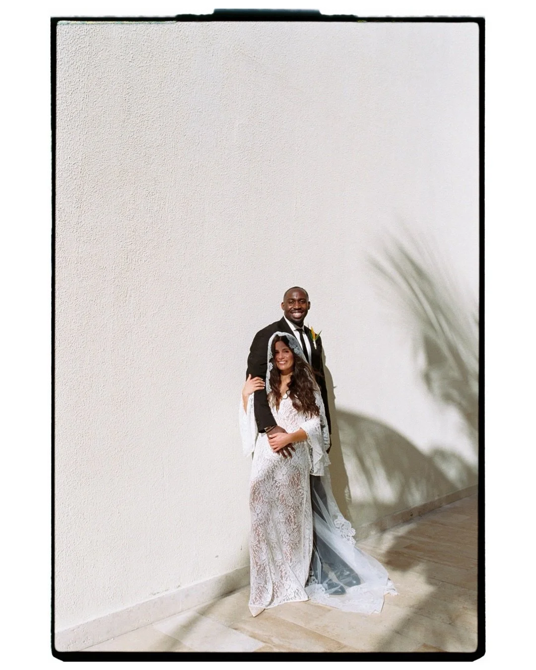 Congratulations Gabriela and Simi!!! 

-A sneak peek of a wedding shot entirely on 35mm film 🎞️ 
.
.
.
.
.
.
Keywords: Destination Wedding. Wedding photographer. Film wedding photographer. Mexican destination wedding. Mexico city wedding. Oaxaca wed