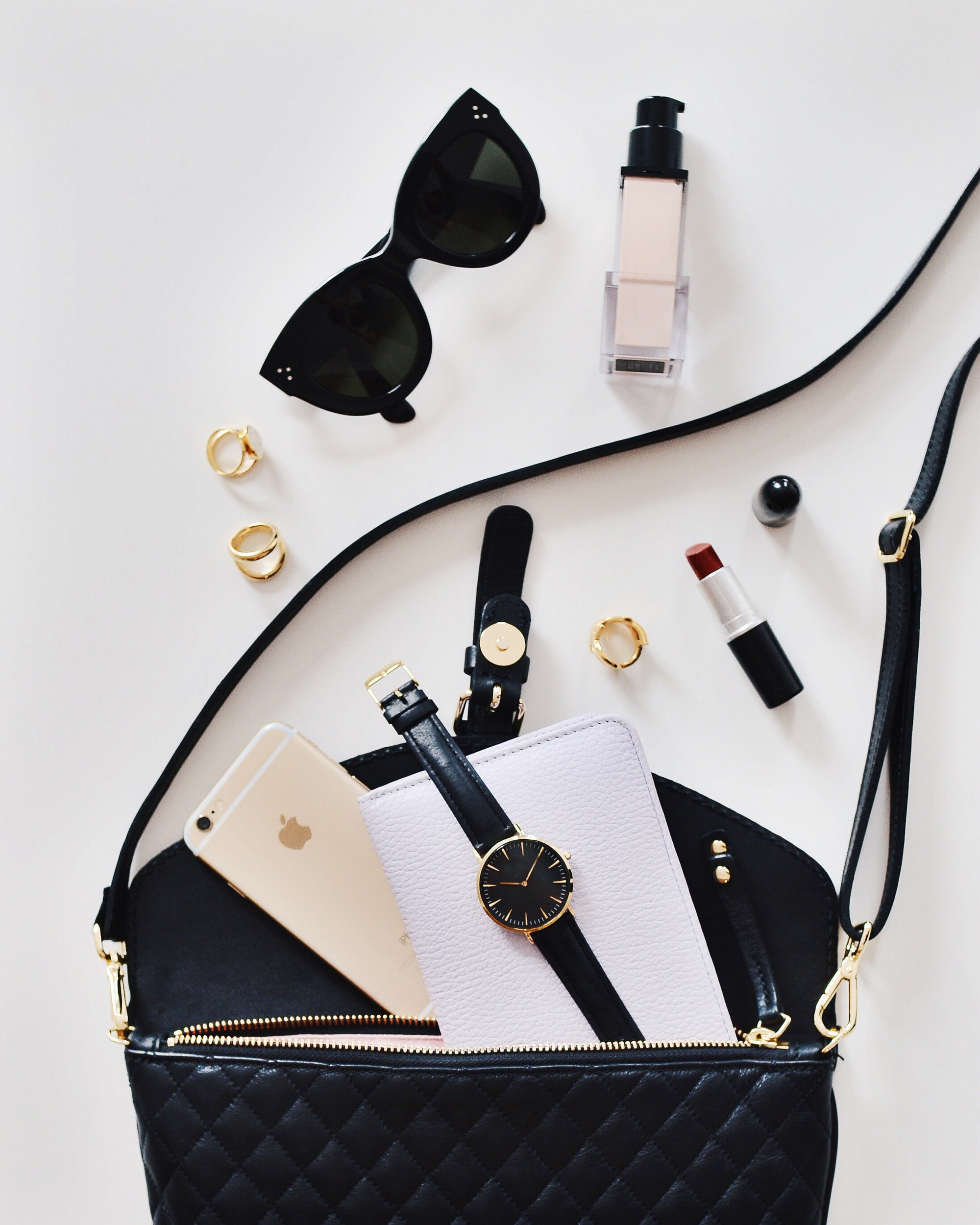 4 Chic Style Options For Your First Date!