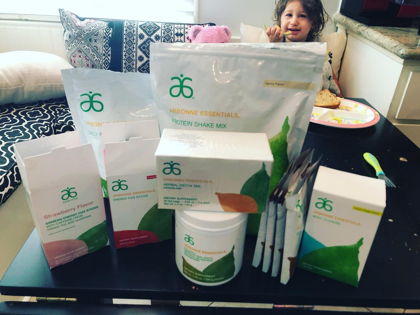 Okay here&rsquo;s goes nothing... let the QURANFIFTEEN be gone! Thanks to @allison__bell I just signed up for the Arbonne 30 day challenge/ cleanse and roped @jaylen1118 into doing it it with me. No soy, dairy, gluten, refined sugars for 30 days. 2 s