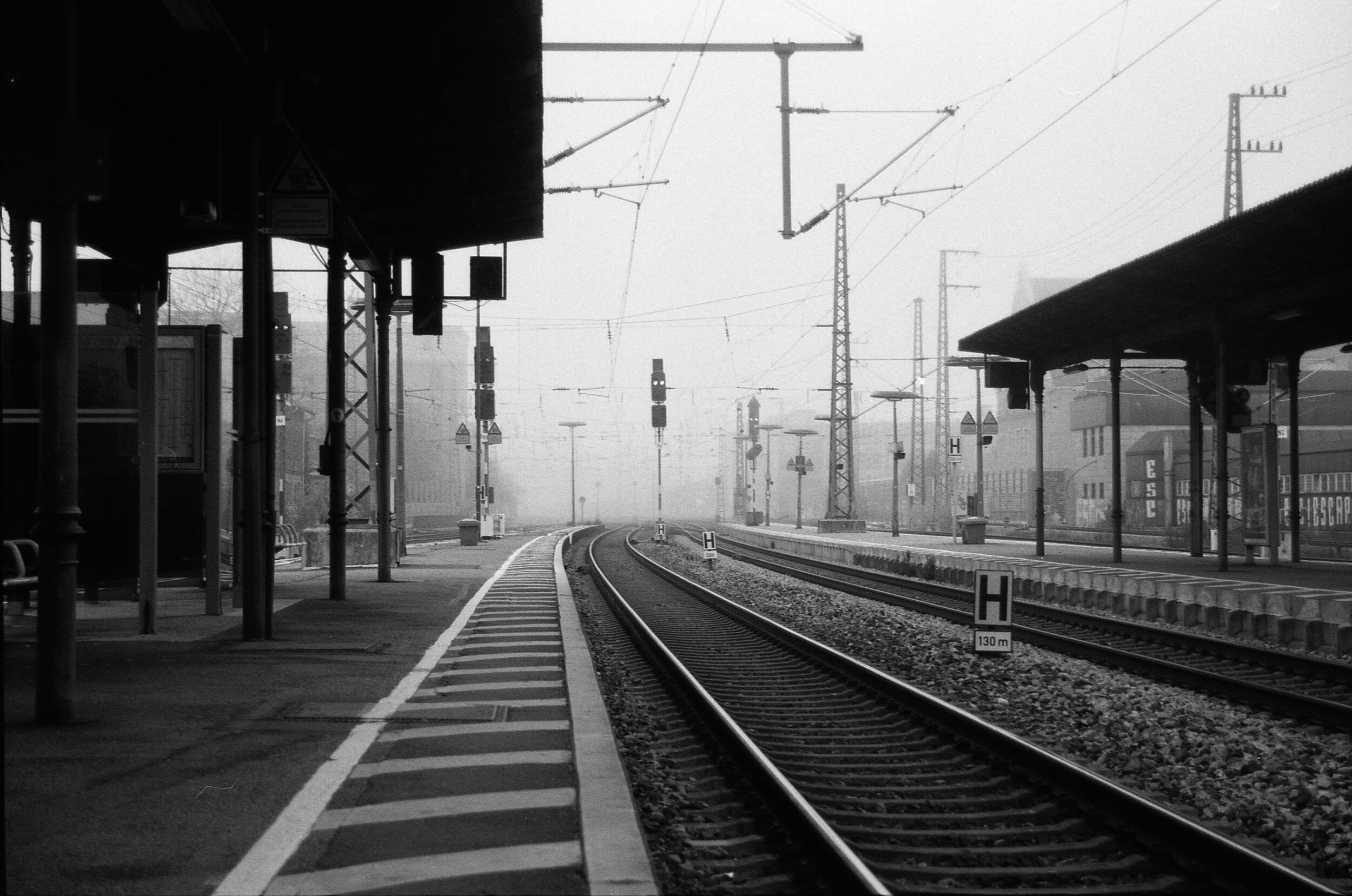 135-19-087_AGFA APX 100_036.jpg