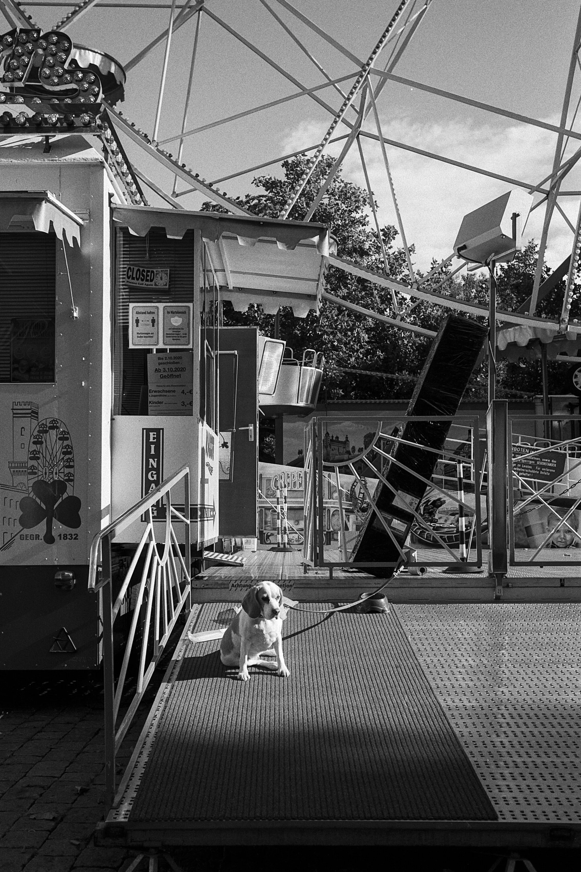 135-20-089_AGFA APX 100_008.jpg