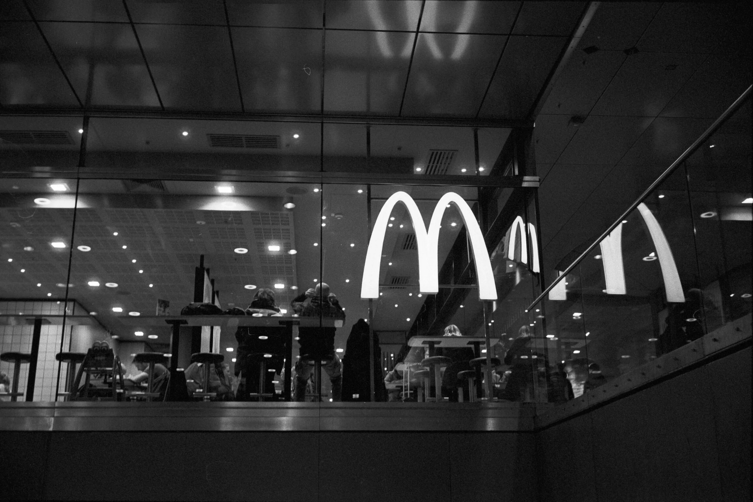 135-20-024_ILFORD HP5+ 400_028.jpg