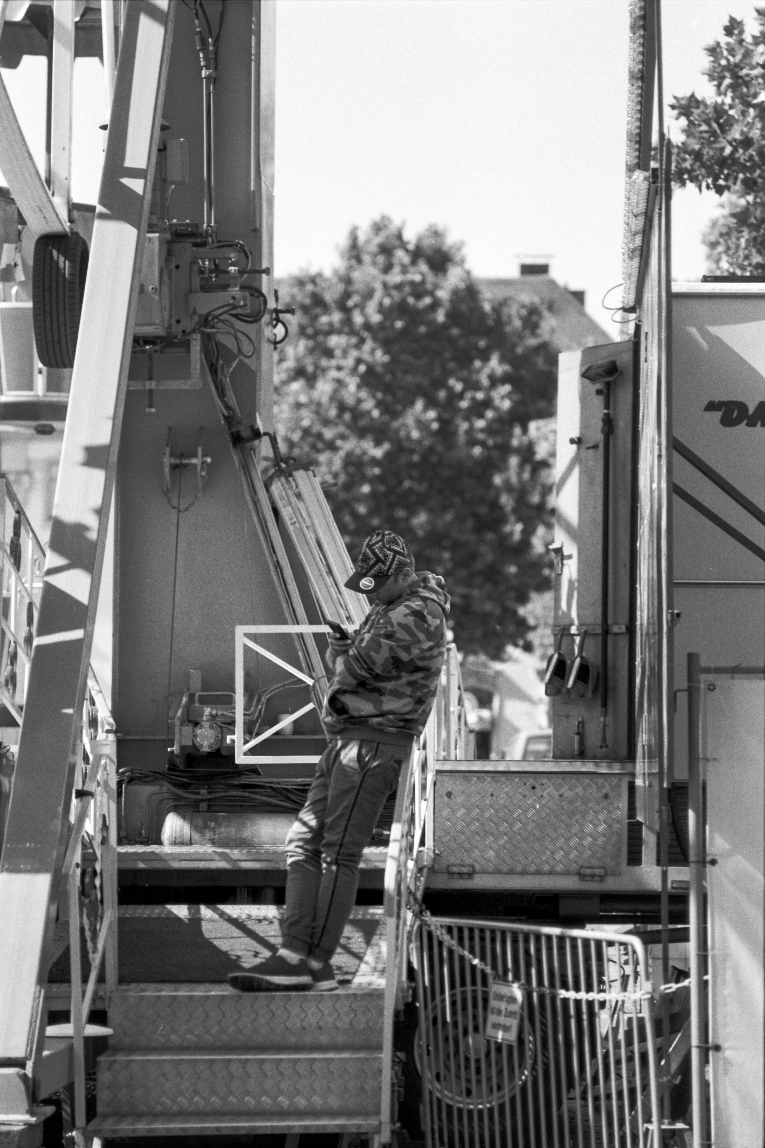 135-20-072_AGFA APX 100_018.jpg