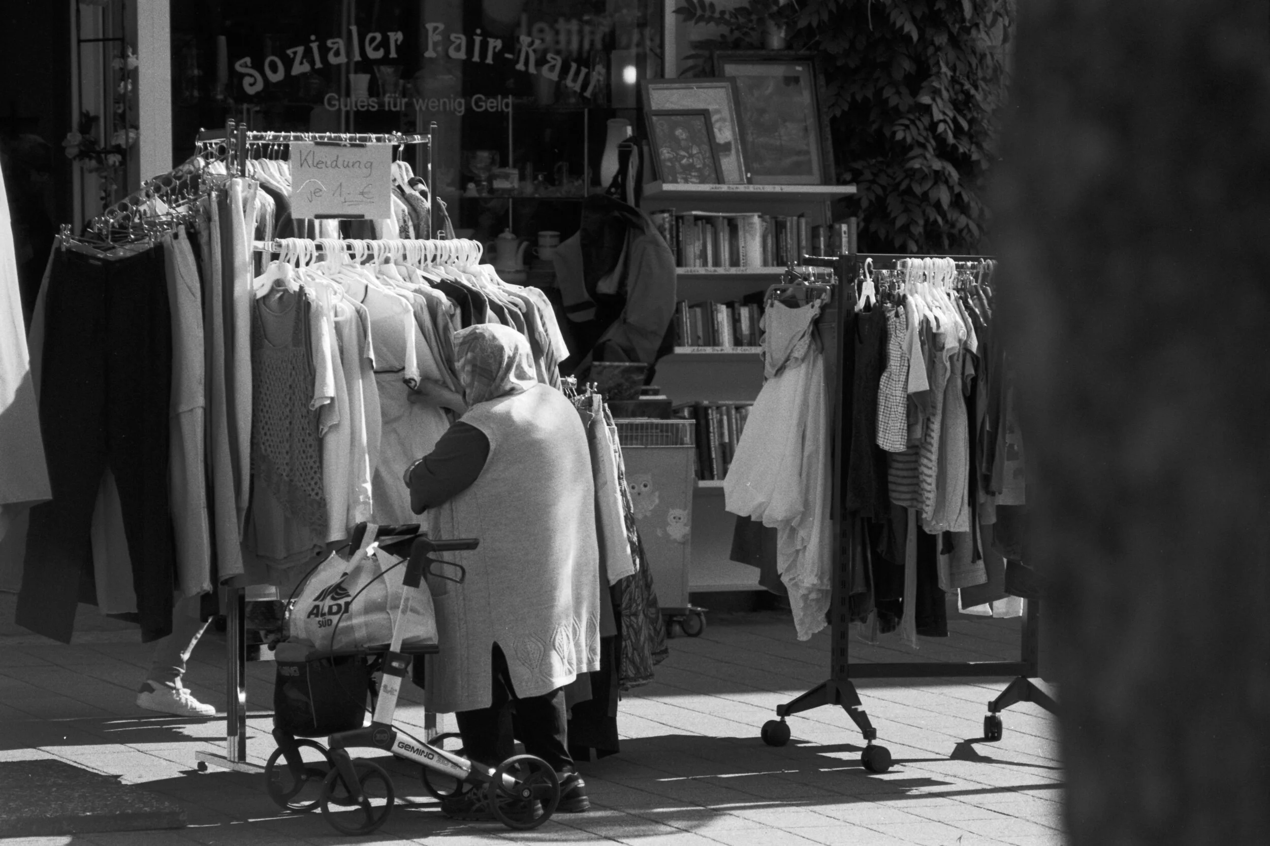 135-20-072_AGFA APX 100_019.jpg