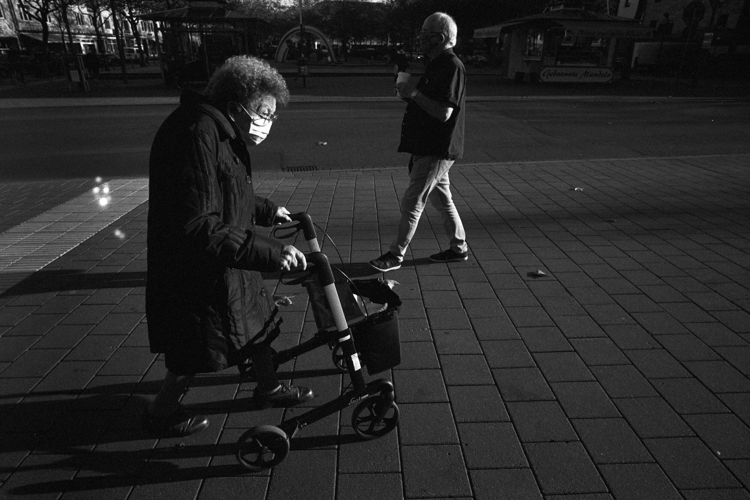 135-20-093_ILFORD HP5+ 400_035.jpg