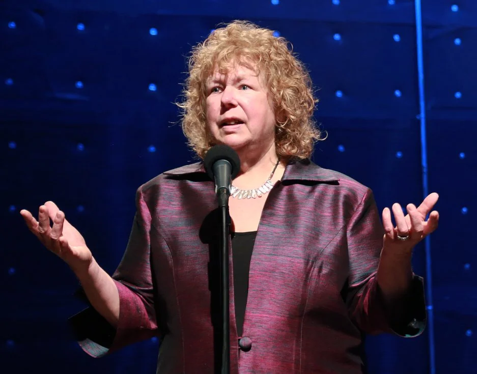 Nina Lesiga photo.jpeg