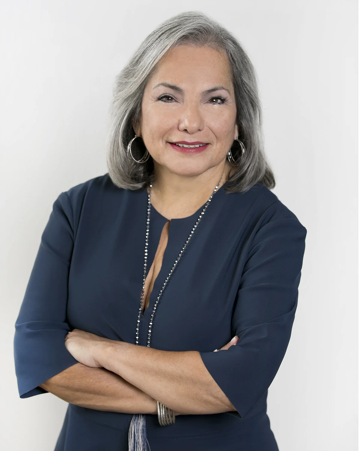 About Gloria Castillo — Castillo Speaks