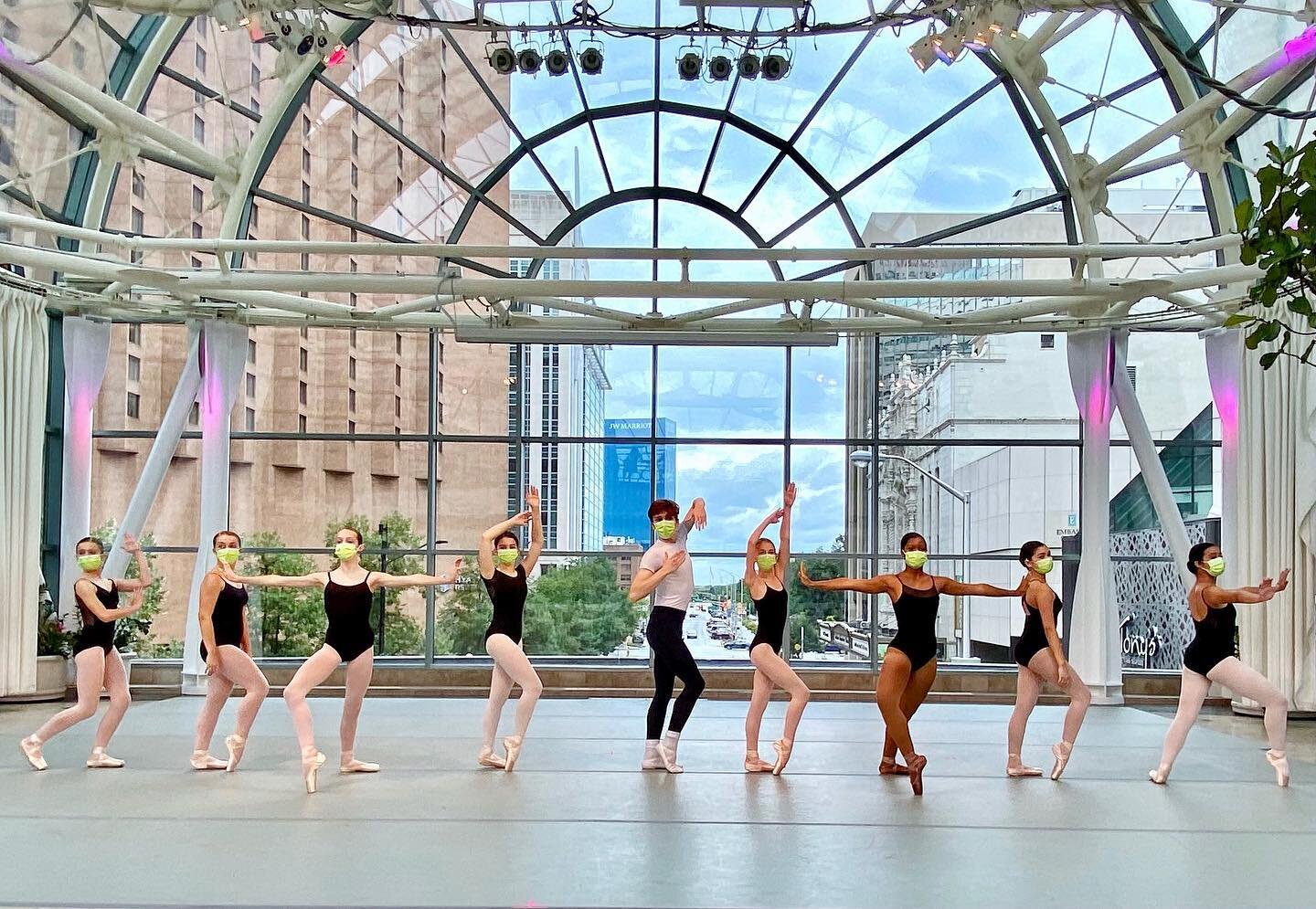 Congratulations to our summer intensive students on a beautiful and inspiring performance today at the Artsgarden! We are so proud of your hard work and growth this summer! ❤️

📸@_balletmama 

#summerintensive2021