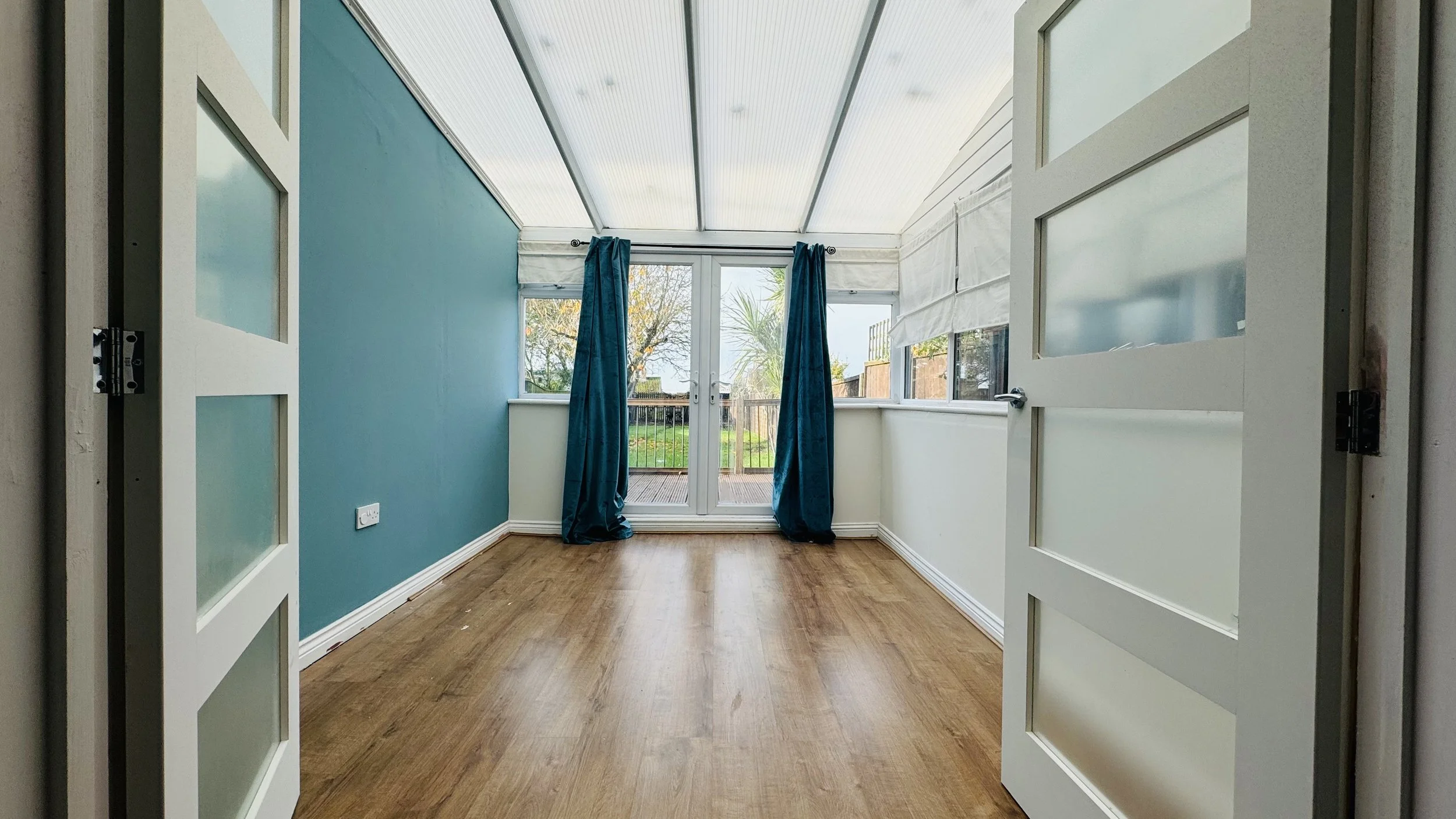 CONSERVATORY (Leading from Dining Room)