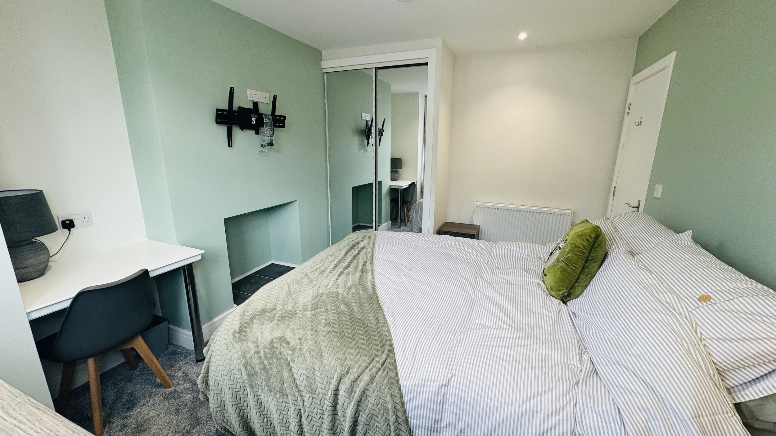 BEDROOM 1 - G/F COUPLES BEDROOM