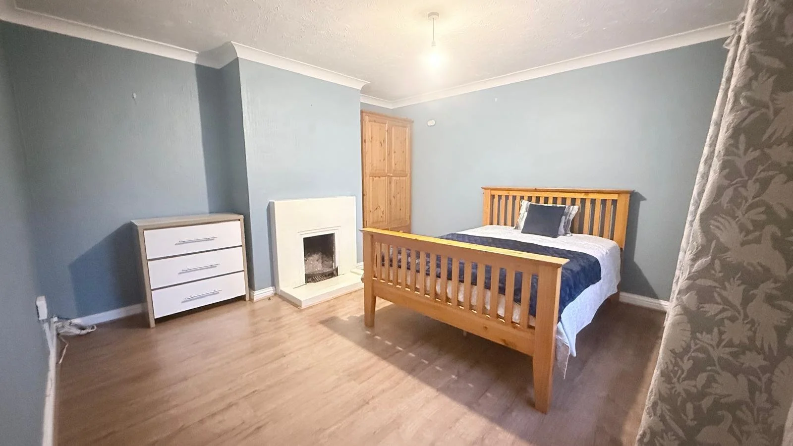 BEDROOM 4 - DOUBLE ROOM FOR SINGLE OCCUPANCY