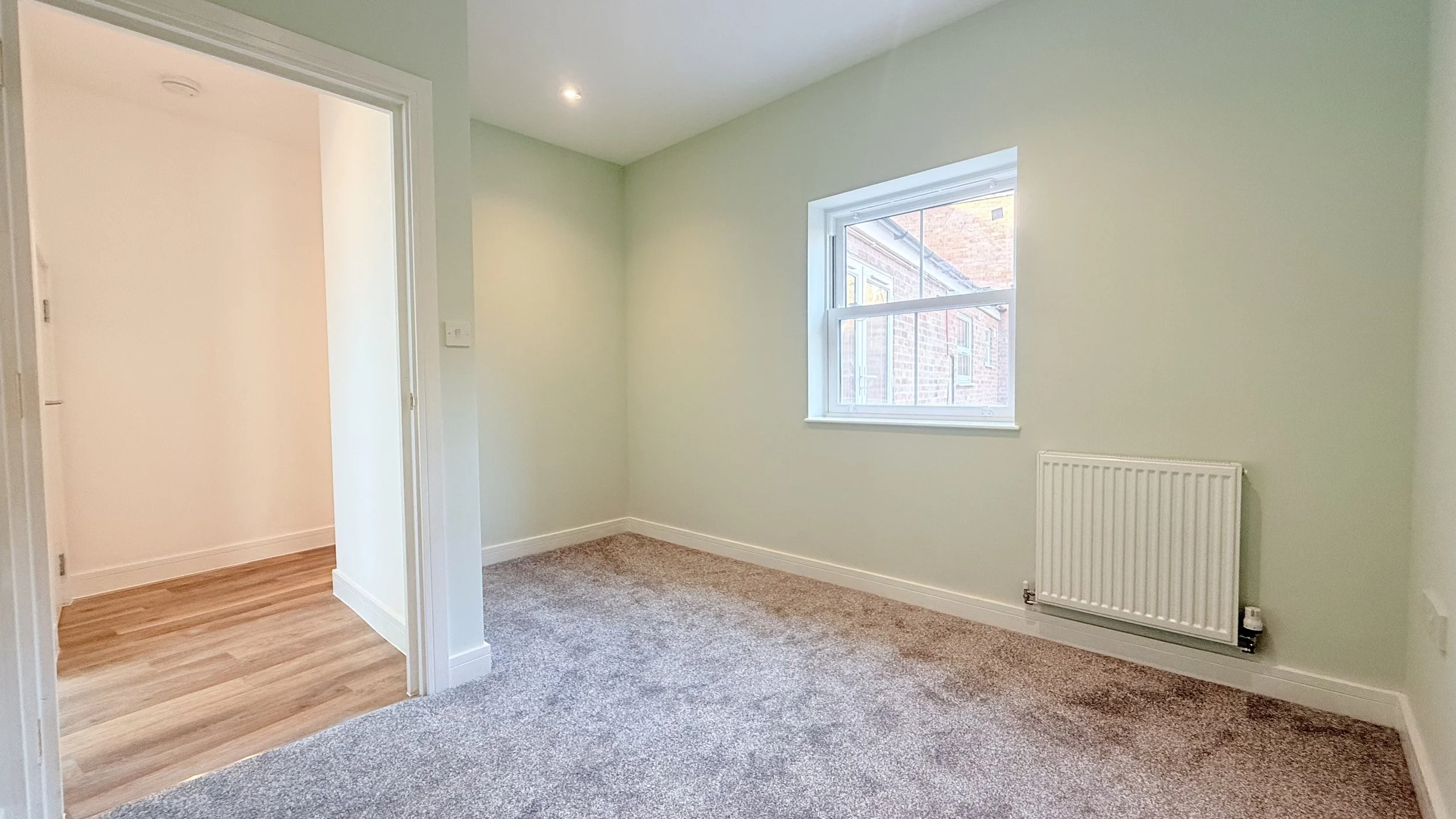 BEDROOM 2 - SMALL DOUBLE