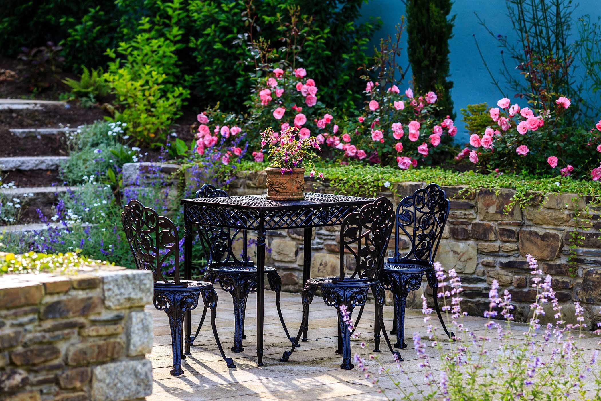 estate-garden-designer-outdoor-dining.jpg