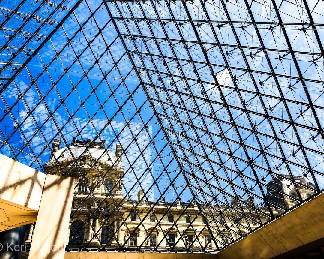 I love visiting the Louvre, but I hate all the people in crowds. 😂⠀⠀⠀⠀⠀⠀⠀⠀⠀
There is so much to see in Paris but this is always a stop, as I never make it all the way through!