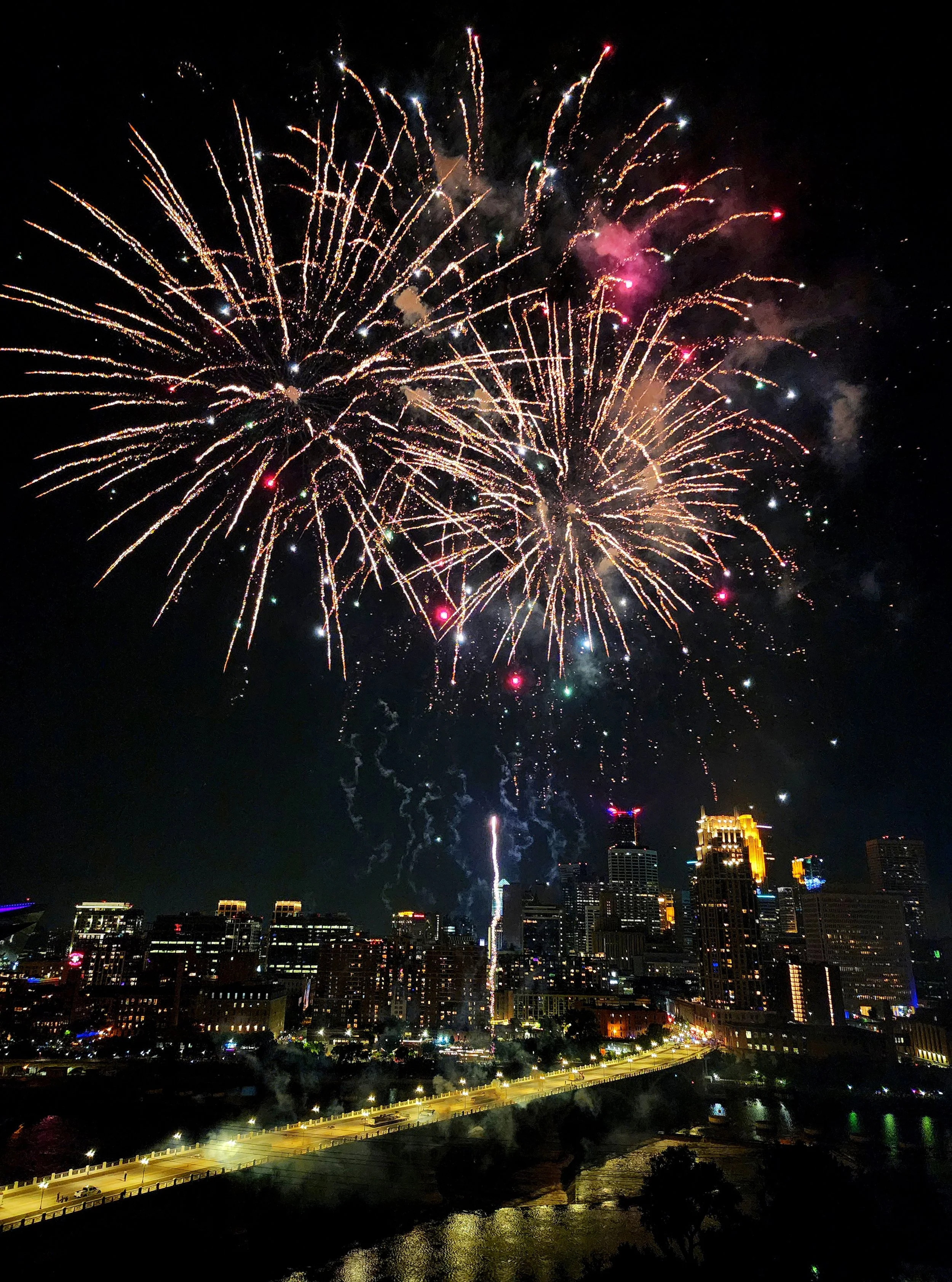 "Aquatennial Fireworks '25"