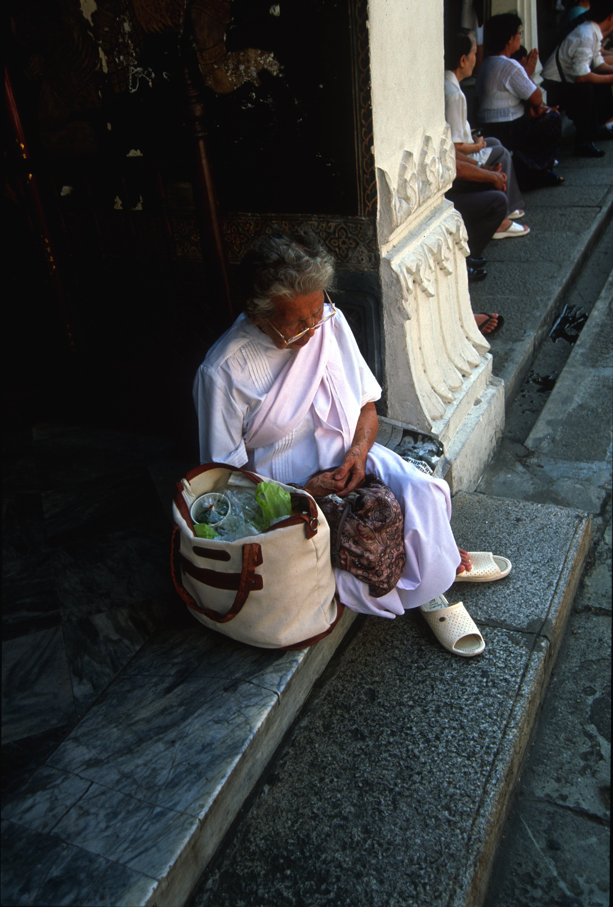 slide-2003.007.25.jpg