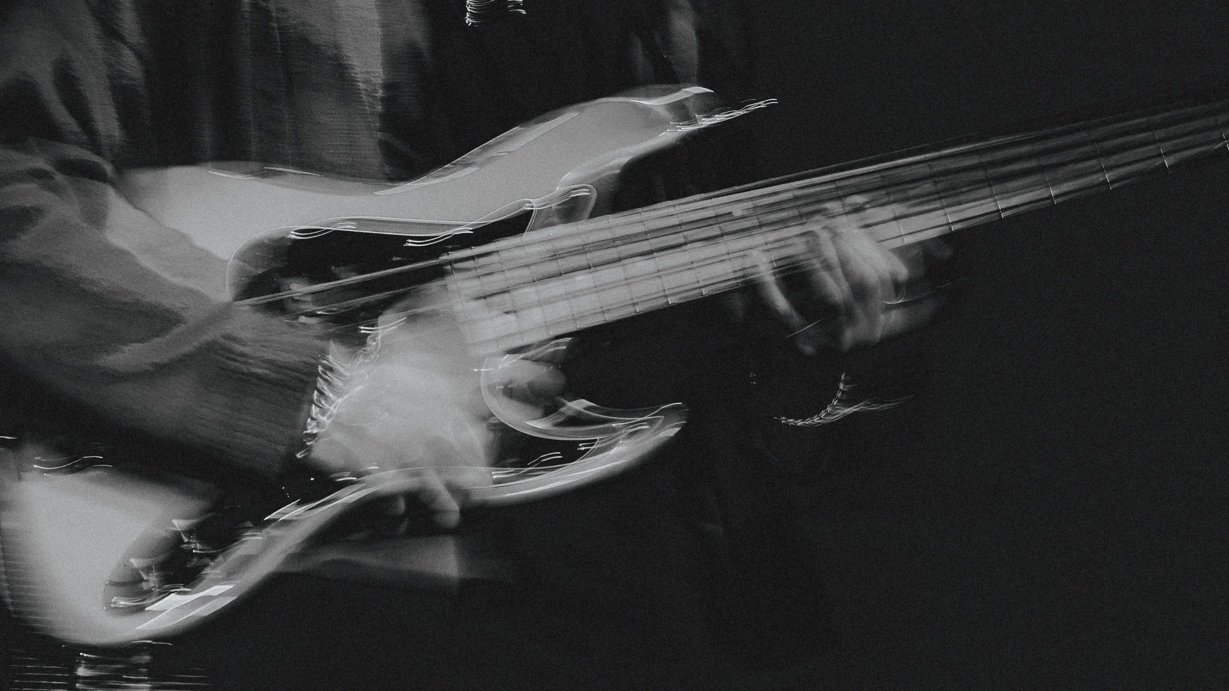 AA X JR - LDN - BW-3.jpg