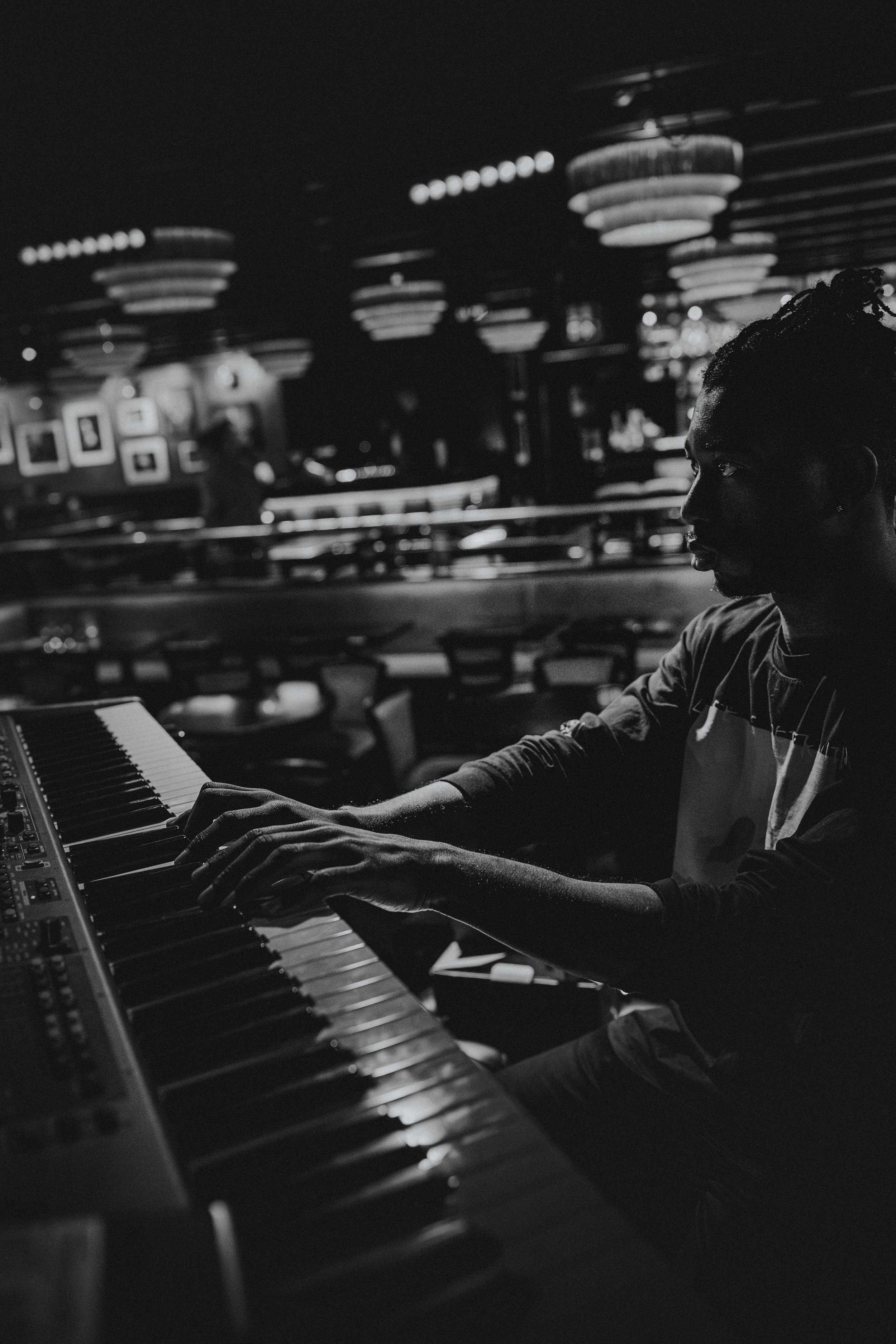 AA X JR - LDN - BW-28.jpg