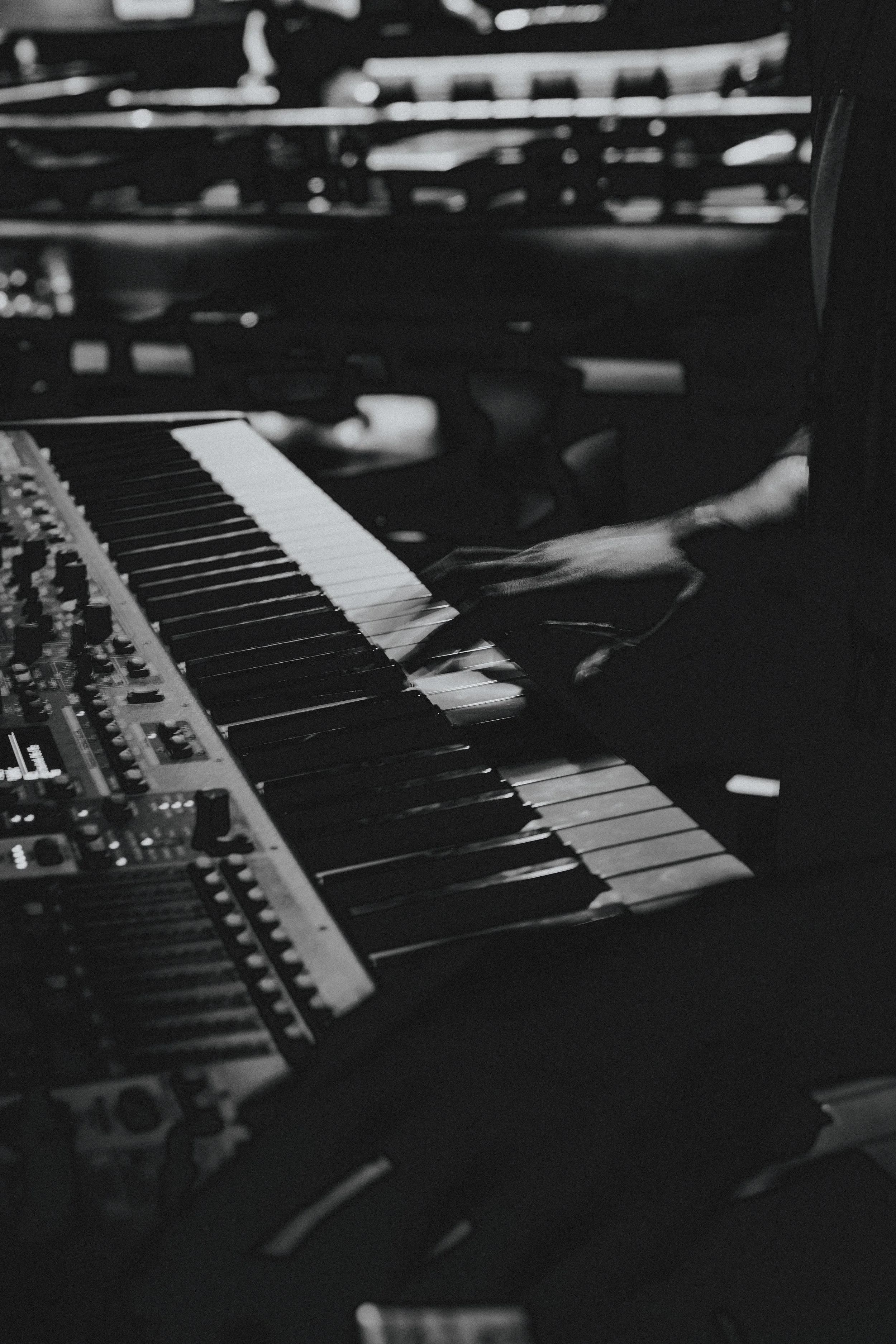 AA X JR - LDN - BW-30.jpg