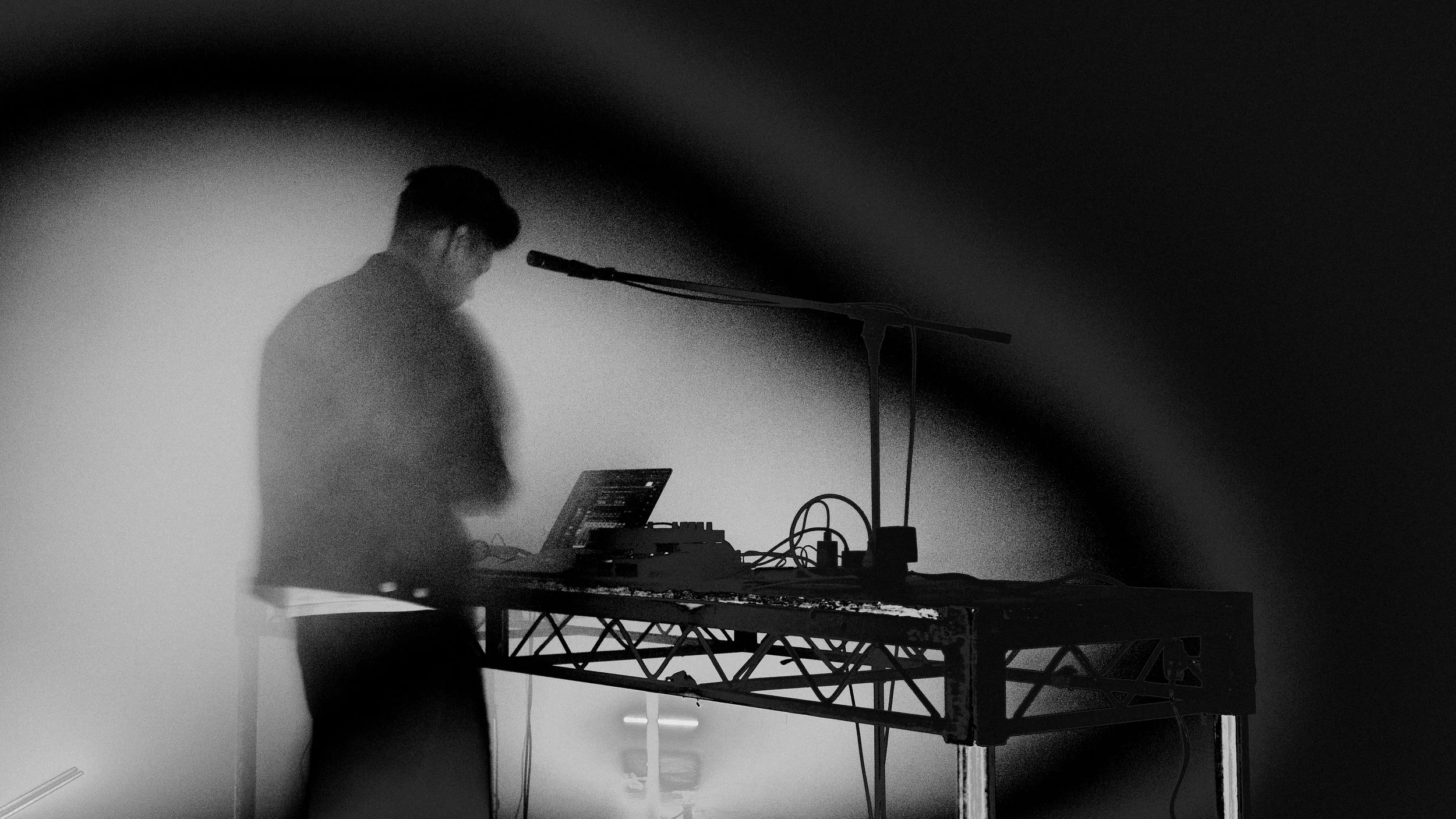 AA X VERSESGT - NYC - EDITED - BW-55.jpg