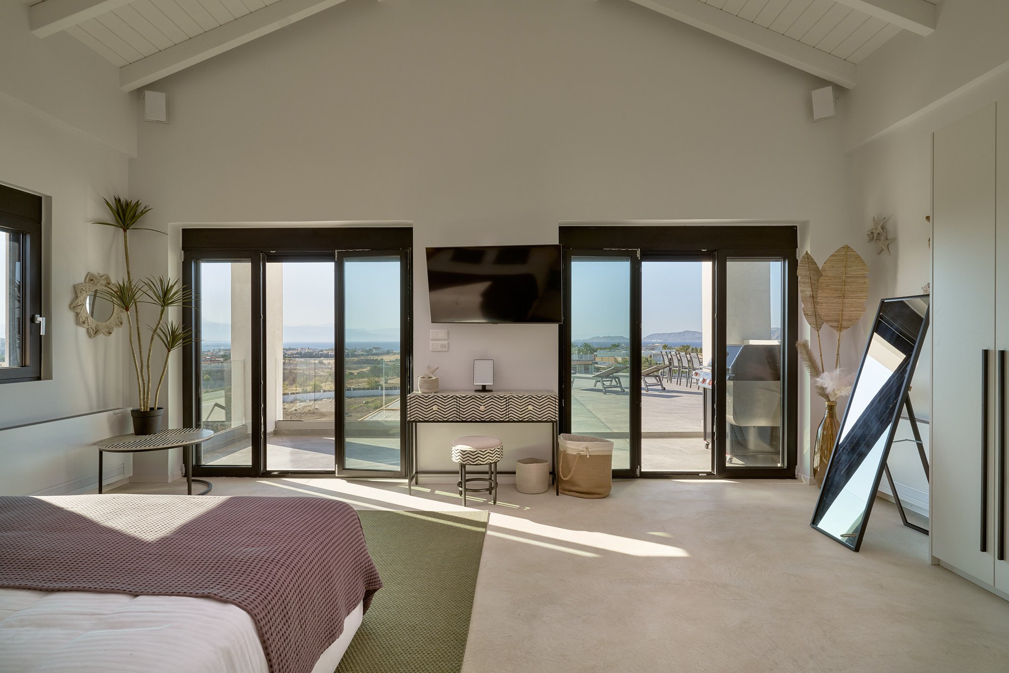 SB_loutraki_web size_100.jpg