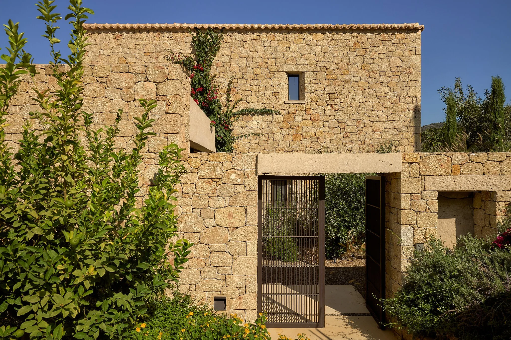 Olive Villa Mani_SBouzoukas_Web size_2.jpg