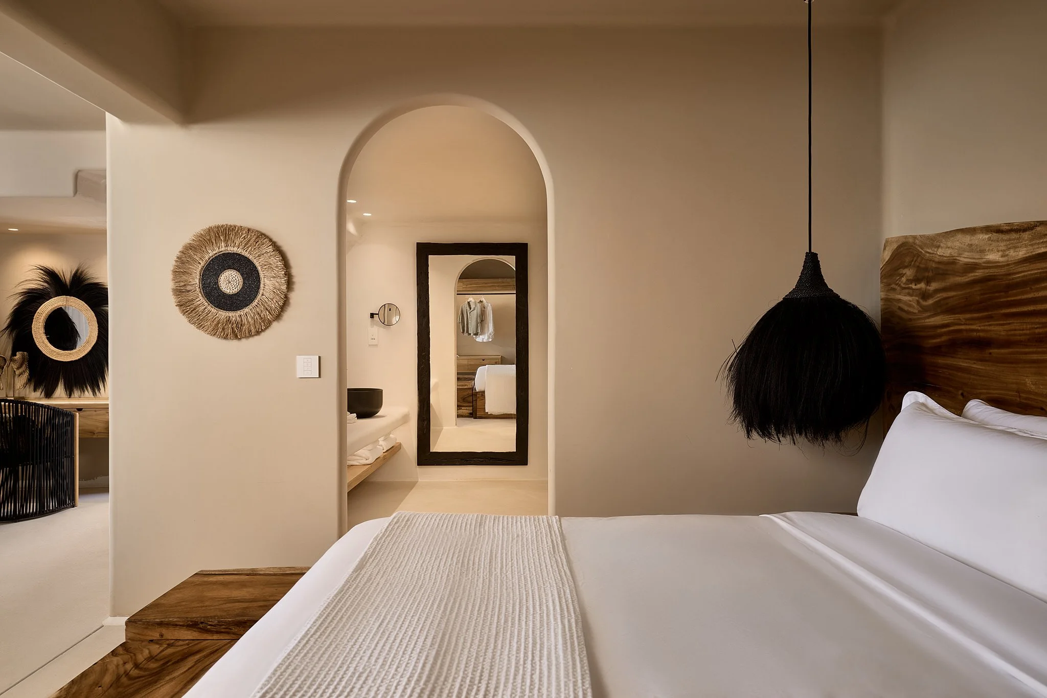 Napa Suites_SBouzoukas_Web size_230.jpg