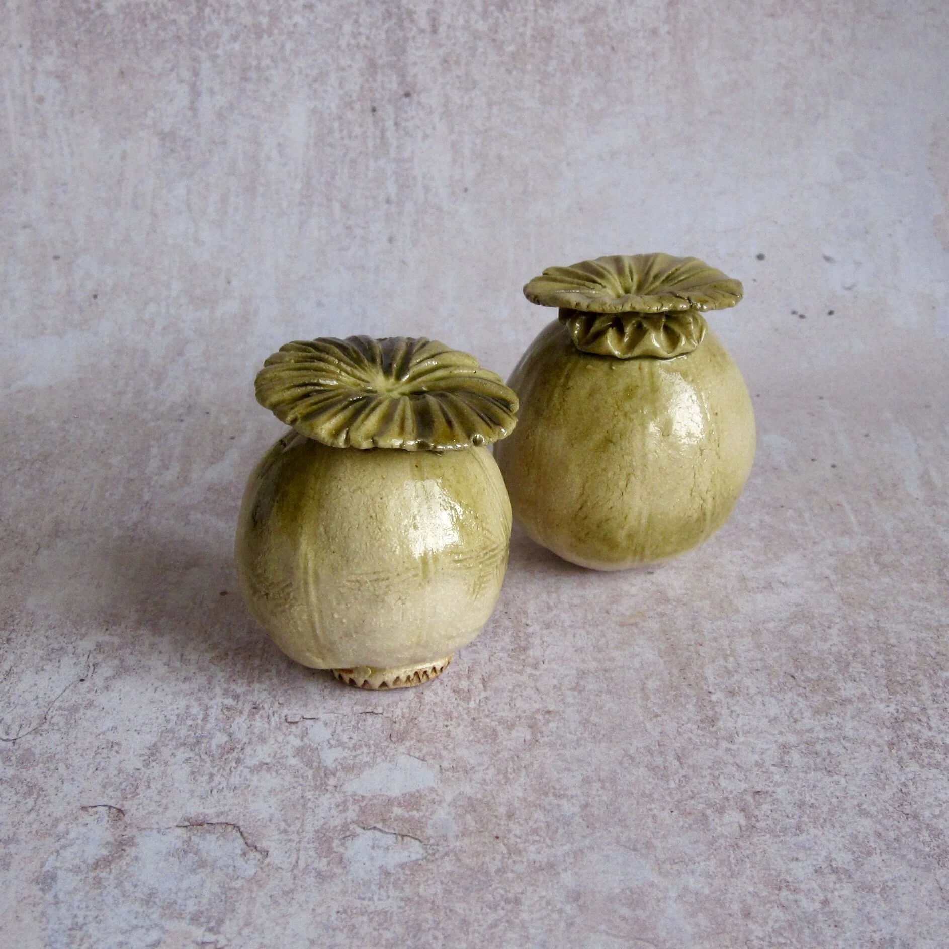 Small Glazed Poppy Seed Heads