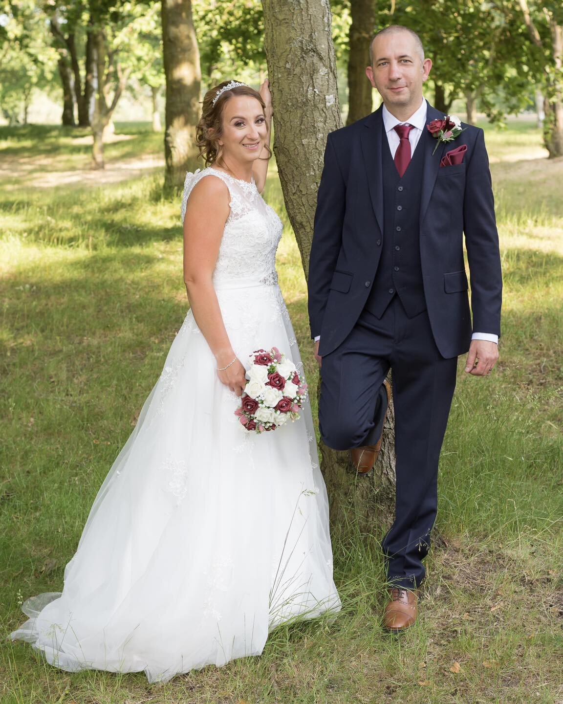 Mr &amp; Mrs! 💍✨

Congratulations to this beautiful couple on their special day! Amy looks incredible in her gown - so perfect 🤍

#ideasforbrides #bridevibes #bridestyle #realbrides #justmarried #justmarried❤️ #realweddings #realwedding #weddingdre