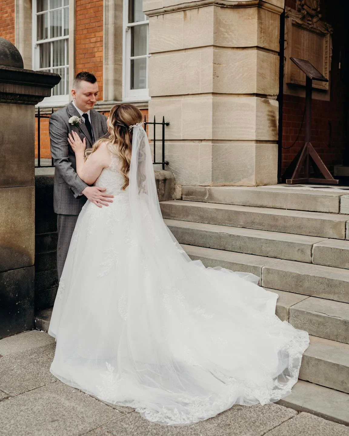 How gorgeous! 🤍✨

Our beautiful bride Lauren looks so stunning in her Addison dress. Congratulations to you both, we hope you had the most amazing day!

📸 Stunning photography as always by the talented @photographybyroberta 

#ideasforbrides #bride