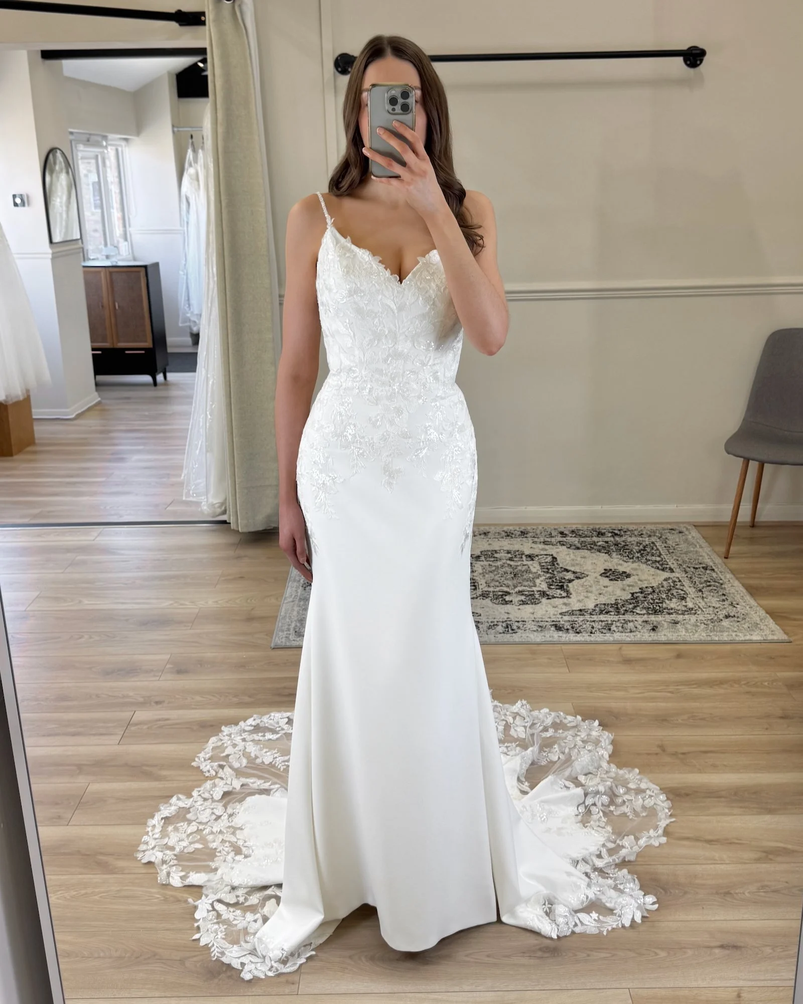 Front ✨ Sparkle ✨ That silhouette 😍 Rebecca is fitted crepe perfection with delicate lace detail

View our dress collection on our website - link in bio!

#NorthLincolnshireBrides #LincolnshireBride #FittedWeddingDress #SparkleWeddingDress  #CrepeWe