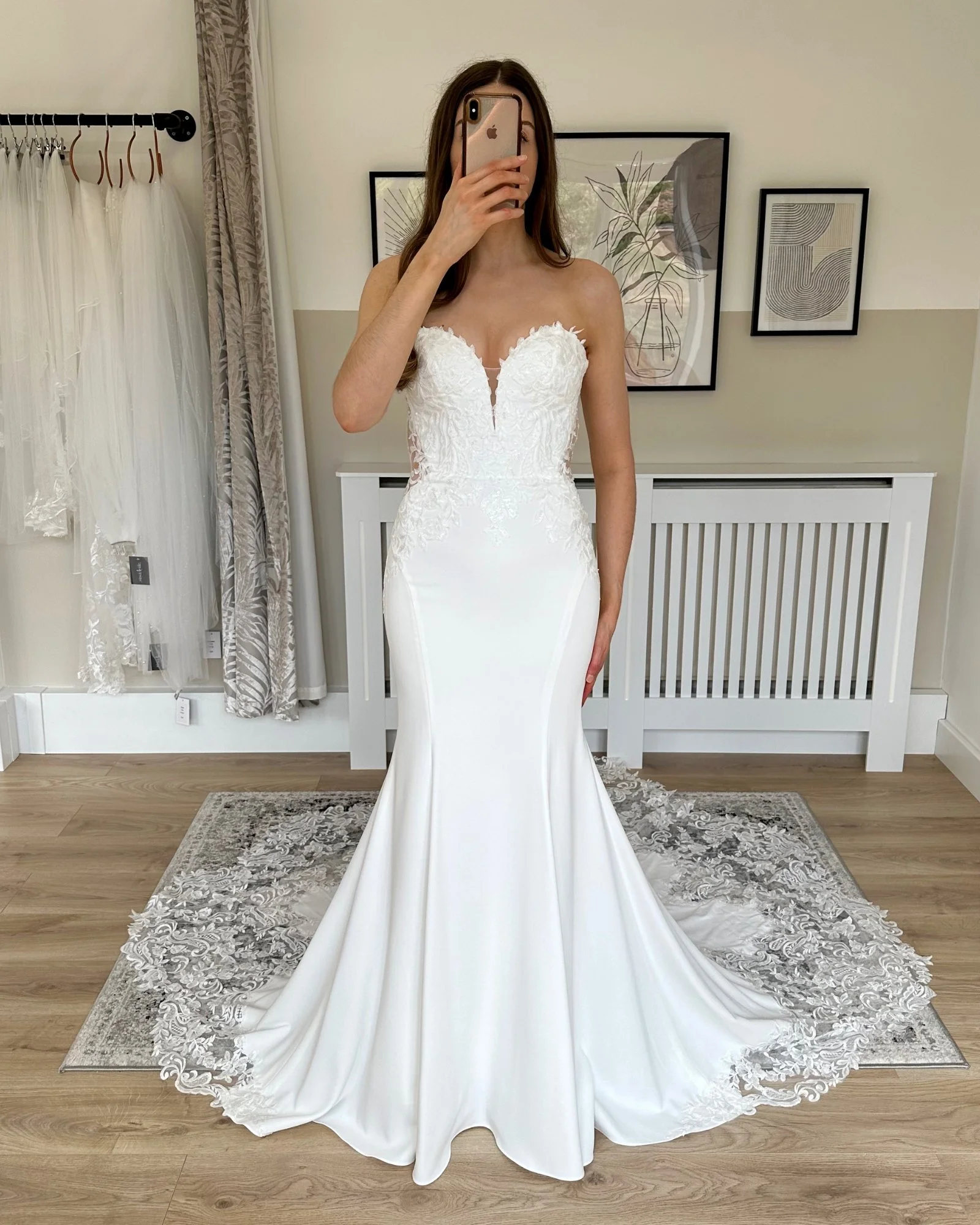 This is your main character moment 🤍

Meet Ariana ✨
A fitted lace and crepe gown designed to sculpt, define, and turn heads&hellip;

With a strapless plunge neckline, statement cut-out sides, and a dramatic lace train finished with buttons all the w