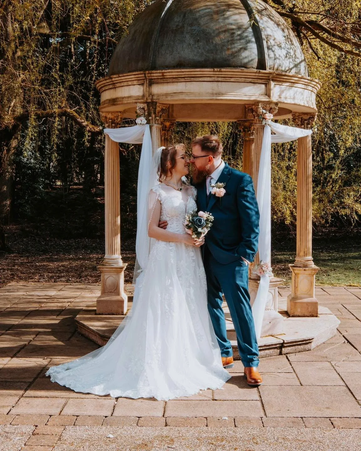 How beautiful 🤍✨

Our lovely bride Beth looks so stunning in her dress! Congratulations to you both, we hope you had the best day.

📸 Beautiful photography by @natalieplaterphotography 

#ideasforbrides #bridevibes #bridestyle #realbrides #justmarr