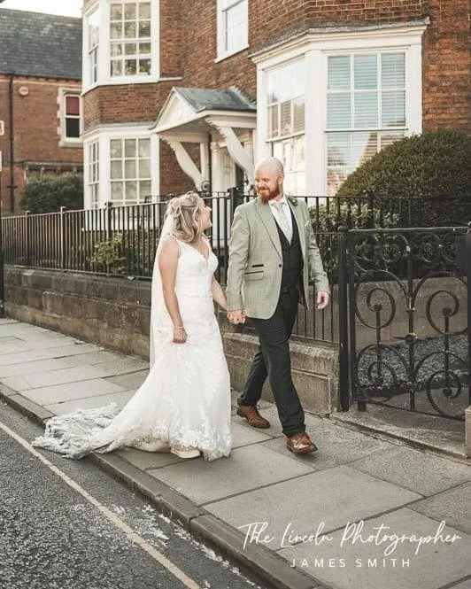 How stunning 🤍✨

Our beautiful bride Mollie looks so perfect in her dress! We are so glad you loved it Mollie. A big congratulations to you both 🙌

#ideasforbrides #bridevibes #bridestyle #realbrides #justmarried #justmarried❤️ #realweddings #realw
