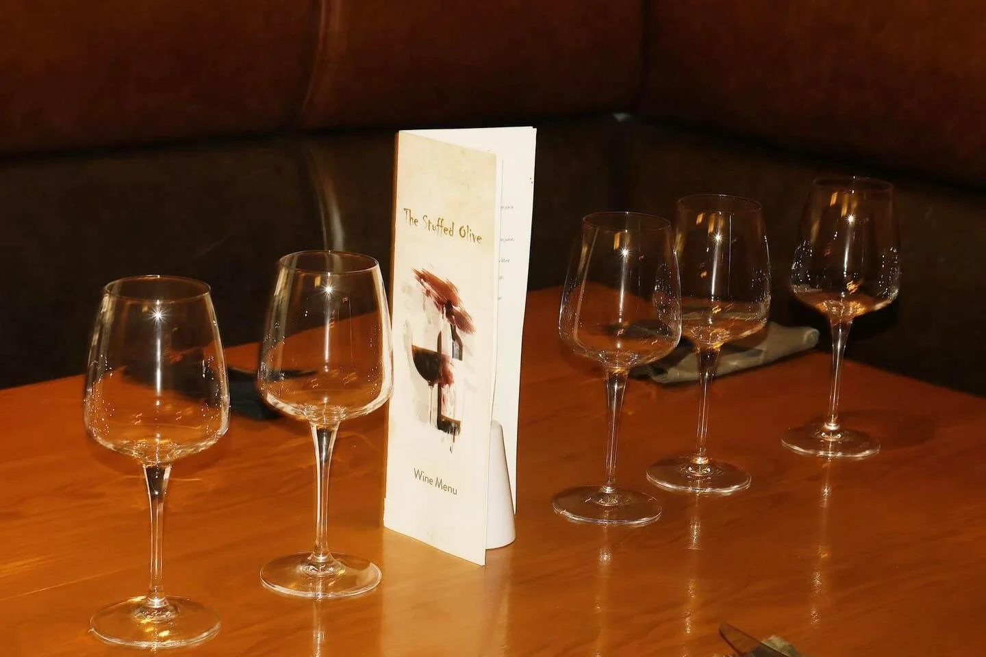 End November with us! A tasty freshly cooked bite &amp; hand-picked wines! Indulge before December madness arrives! Open all day every day from 12&hellip;! 🍷🍽️