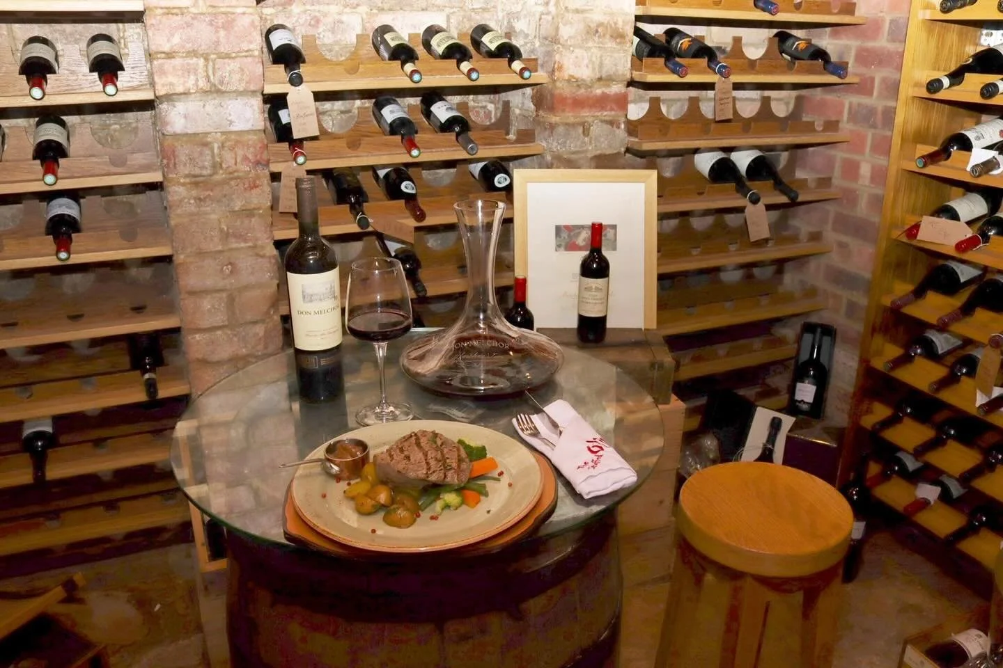 Steak &amp; Vino! Come join us for a festive treat! We are open all day-every day- from 12! And every day during the festivities! Pop by or book online..! 🎄🍷🍽️🥂