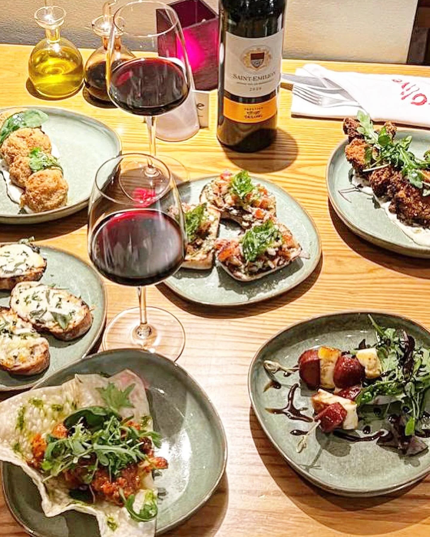 Break free this weekend! Enjoy some cooked treats from us!! Snack or feast! We are open all day from 12&hellip;. Pop in! 🙃🍽️