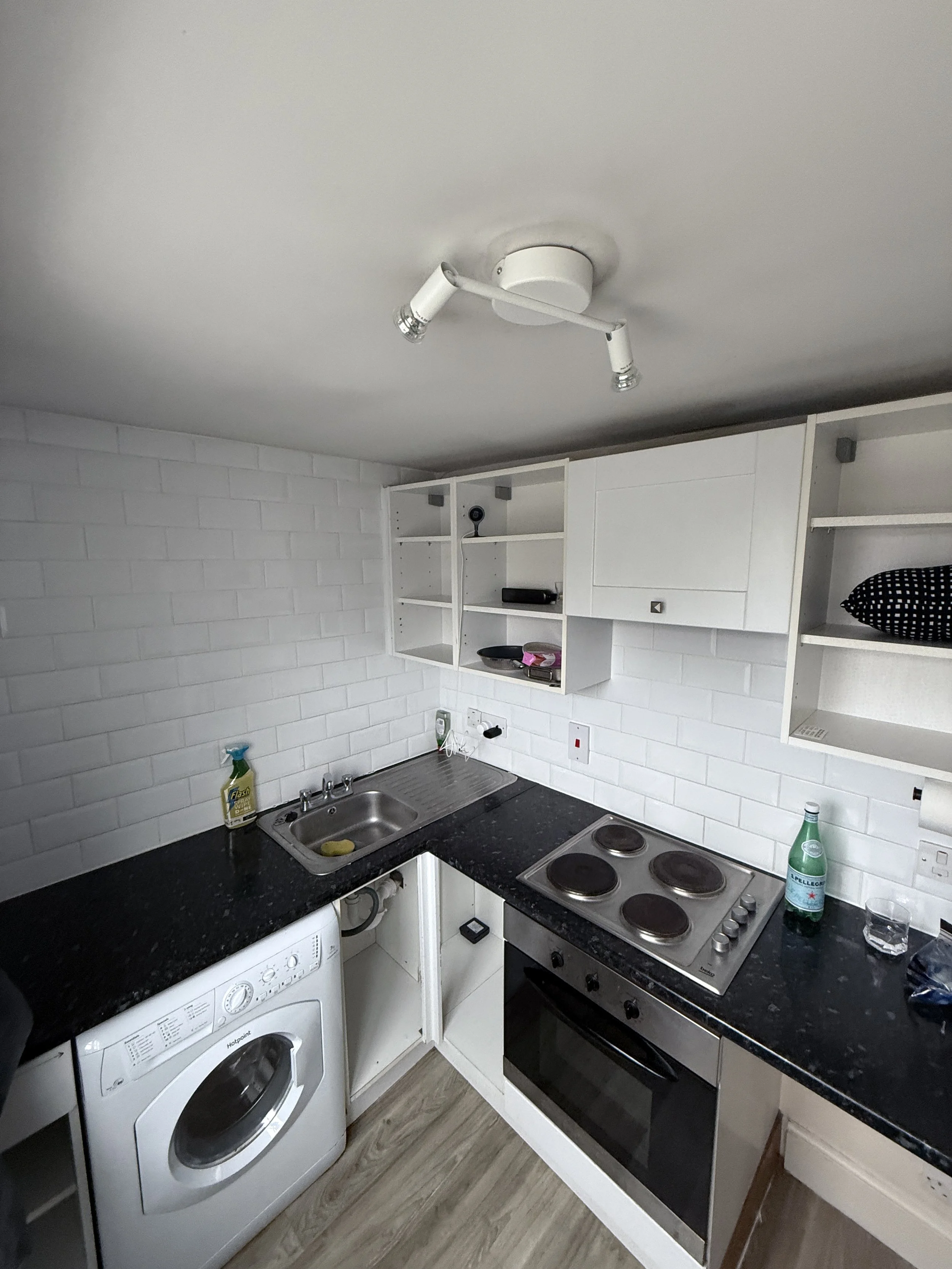 london-studio-kitchen-before-renovation.jpg