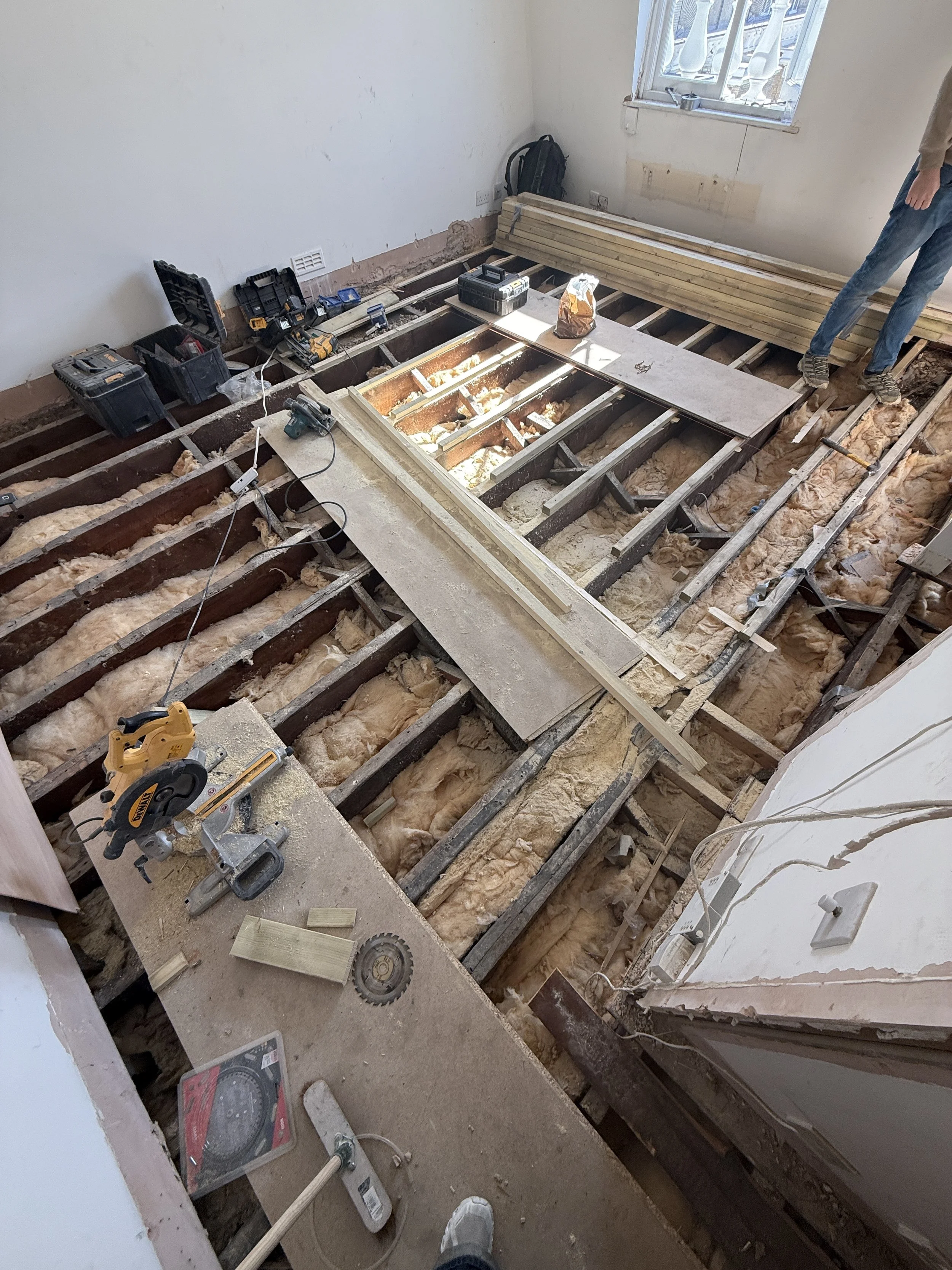 joists-and-noggings-floor-leveling-london-studio.jpg