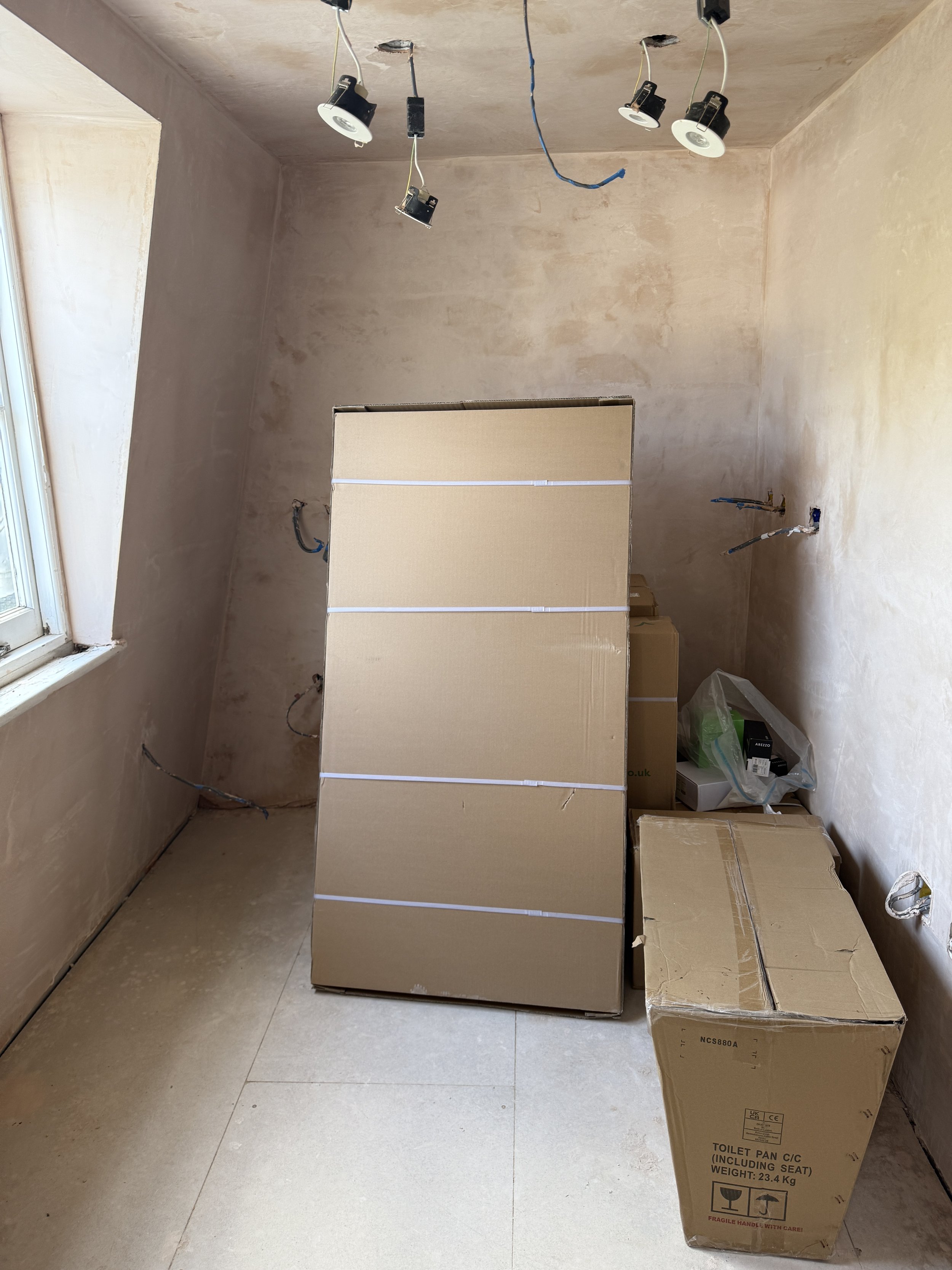 Kitchen freshly plastered.JPG