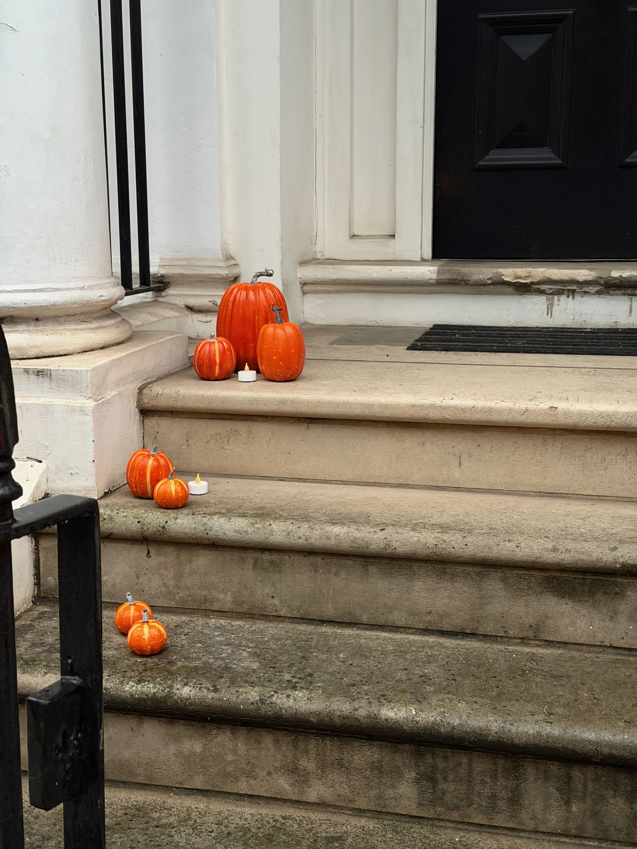 london-pumpkins-doorstep.jpeg