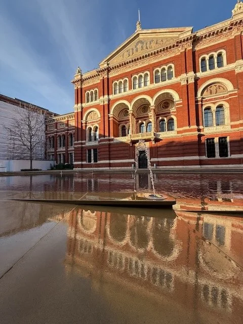V&amp;A Courtyard Reflections