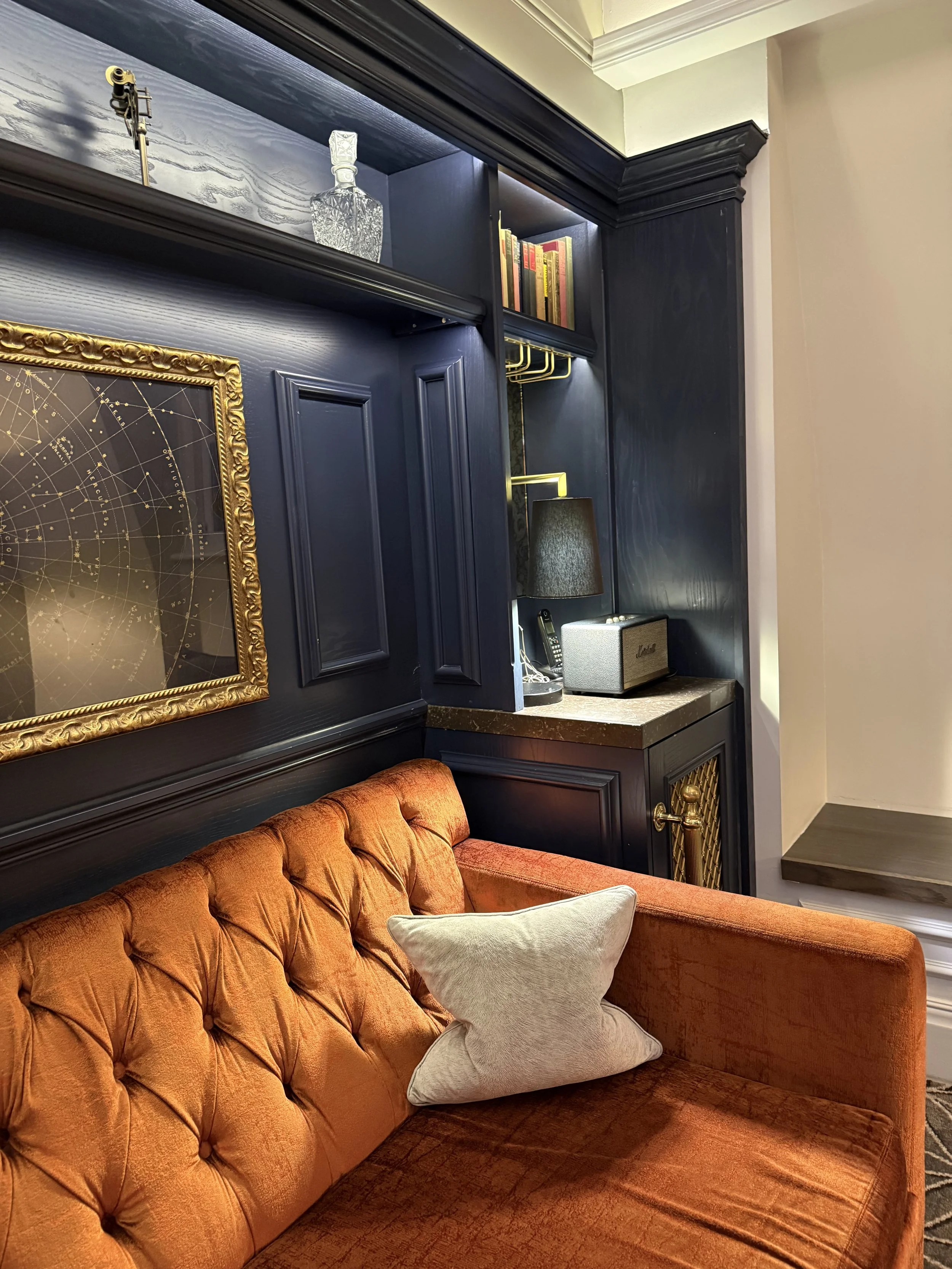 Boutique Hotel Lounge Design