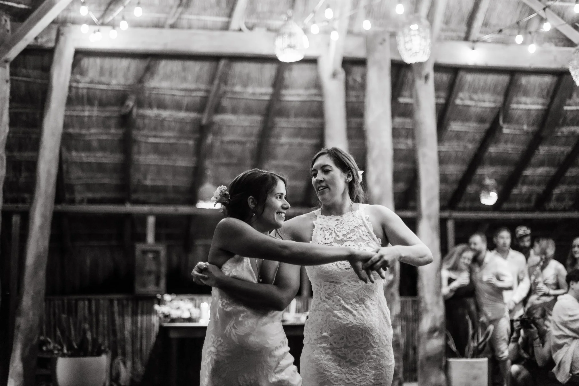 JenAndBecca-110621-210.jpg