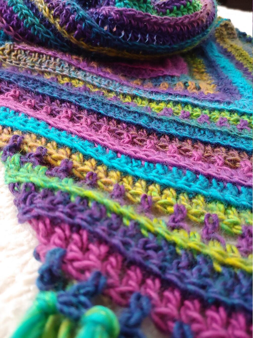 Wild Oleander Hooded Scarf - Crochet Pattern Review - EyeLoveKnots