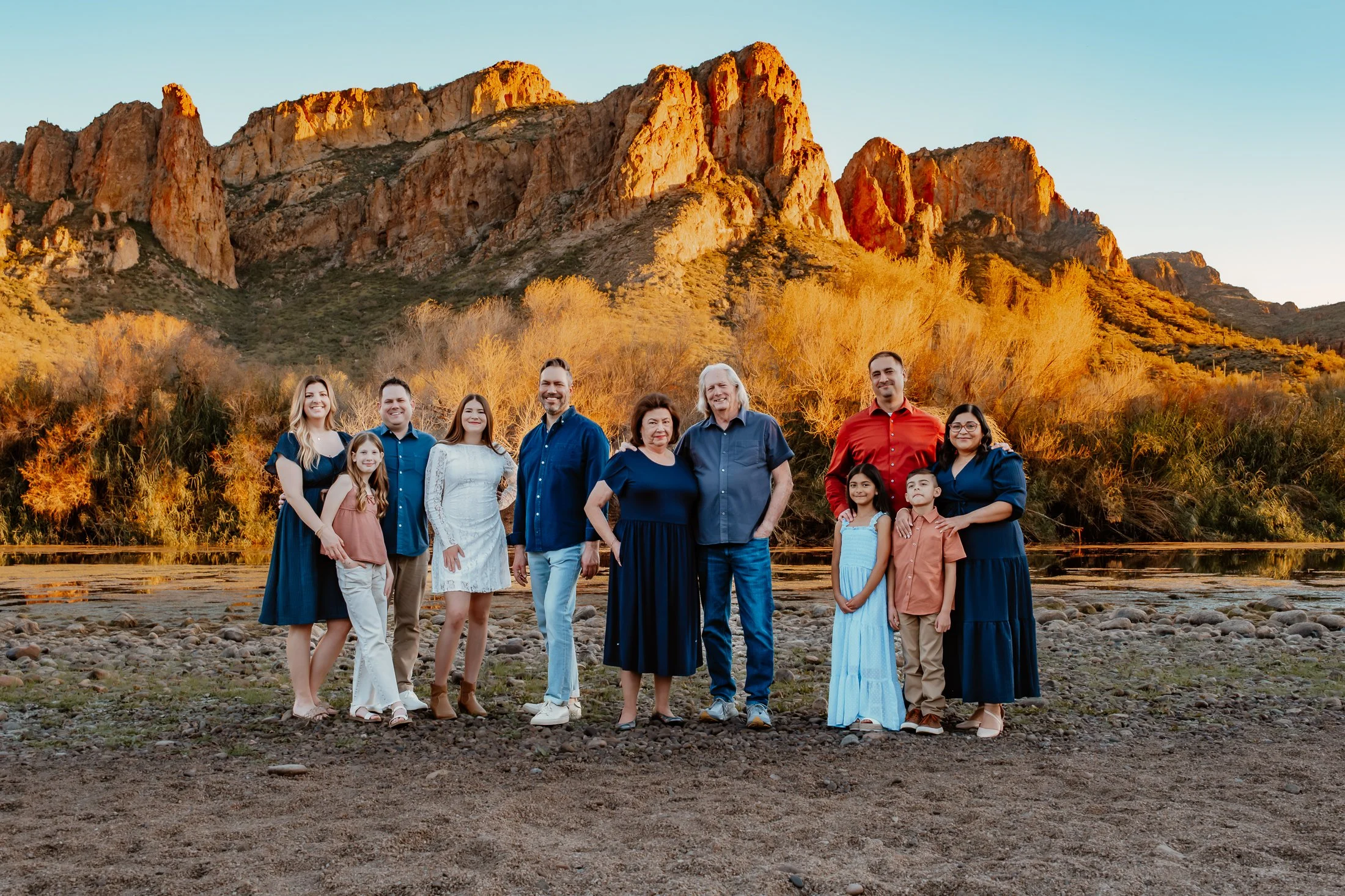 Salt-River-Mesa-AZ-Sunset-Extended-Family-Photo-Session-44.jpg